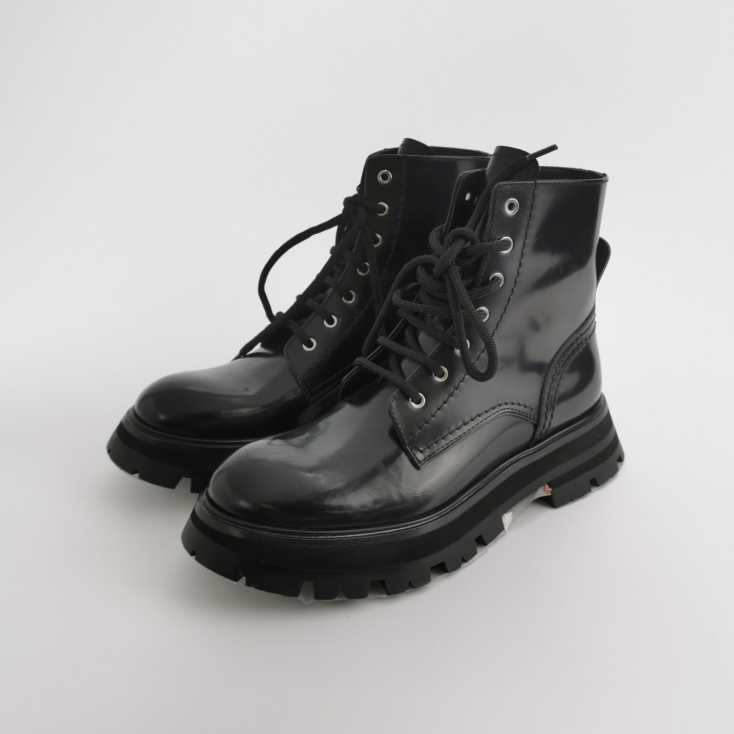 Alexander McQueen Alexander McQueen Women 6 Boots Size US 6 / IT 36 - 2 Thumbnail