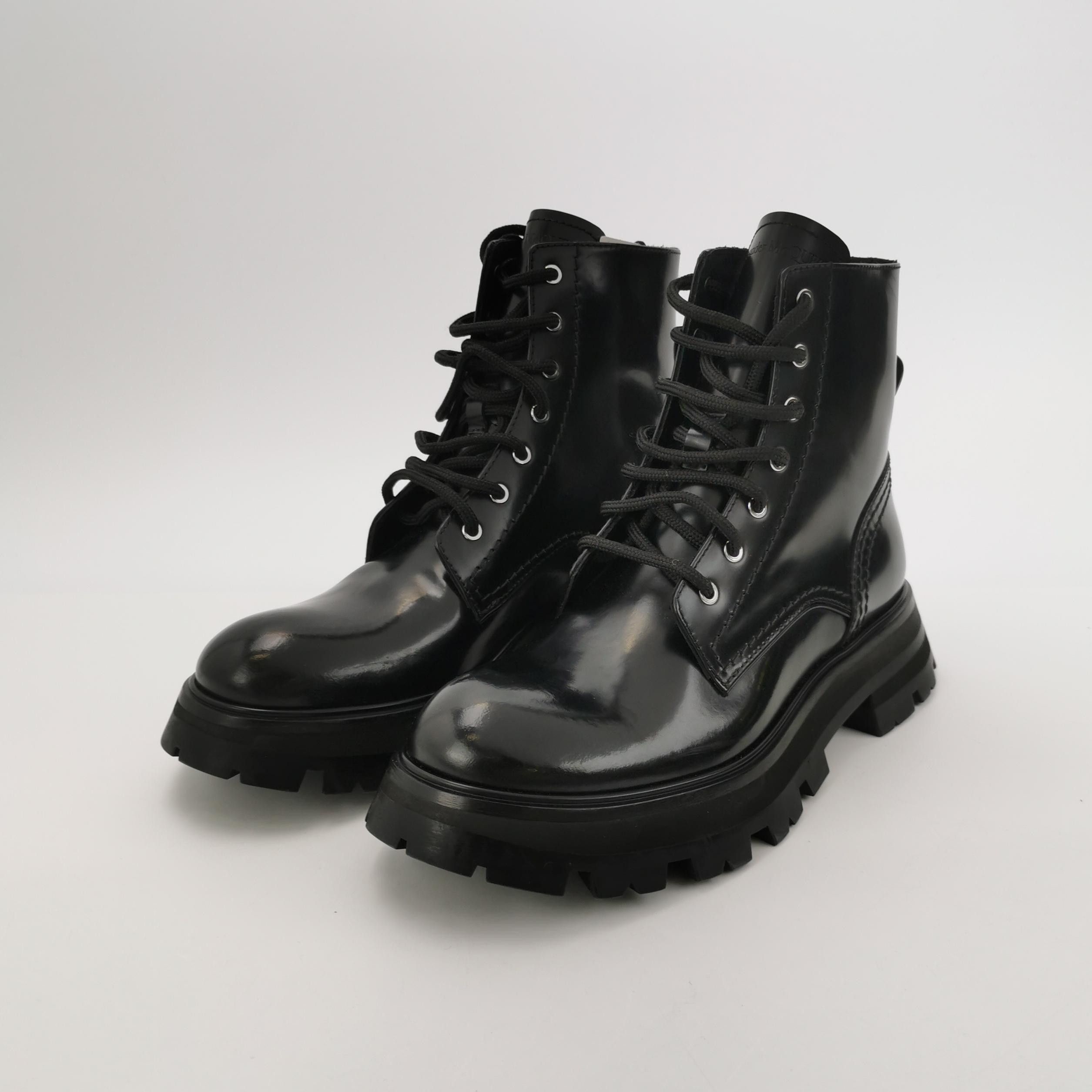 Alexander McQueen Alexander McQueen Women 7 Boots Size US 7 / IT 37 - 2 Thumbnail