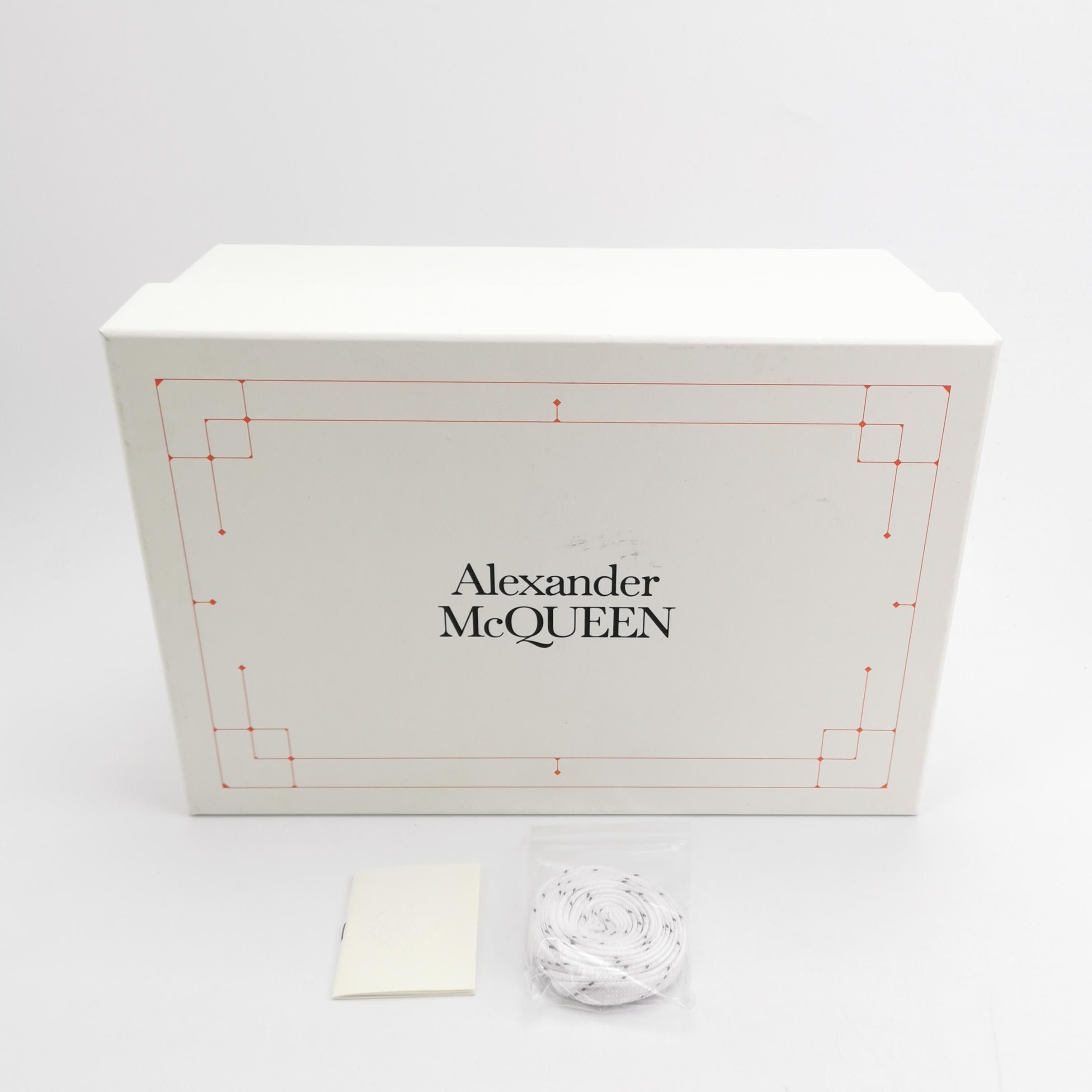 Alexander McQueen Alexander McQueen Women 8 Lowtop Sneakers Size US 8 / IT 38 - 6 Thumbnail