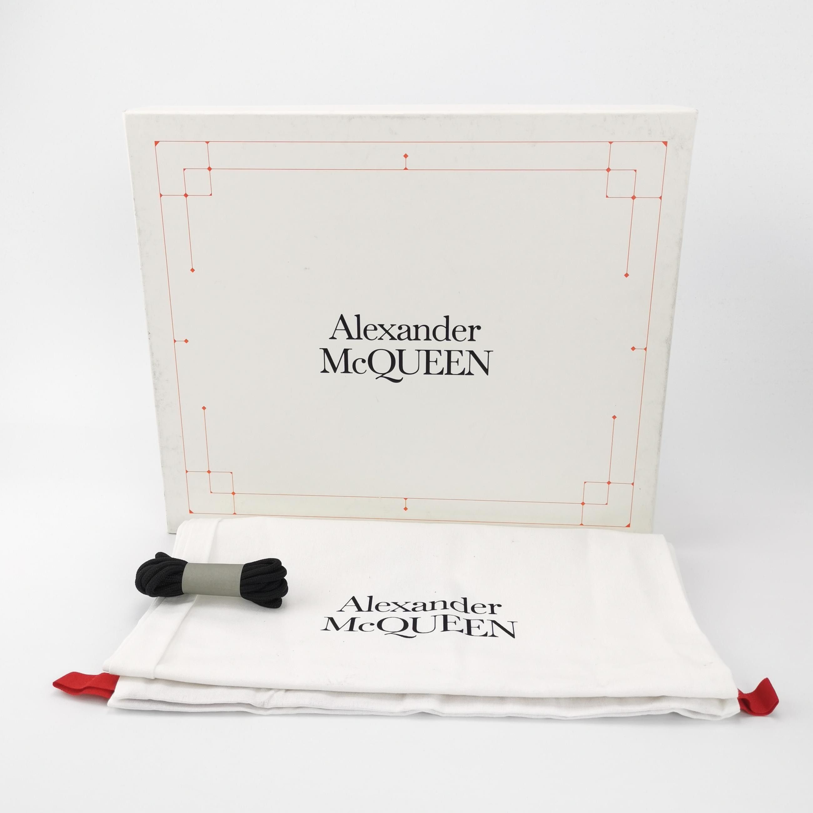Alexander McQueen Alexander McQueen Women 7 Boots Size US 7 / IT 37 - 7 Thumbnail