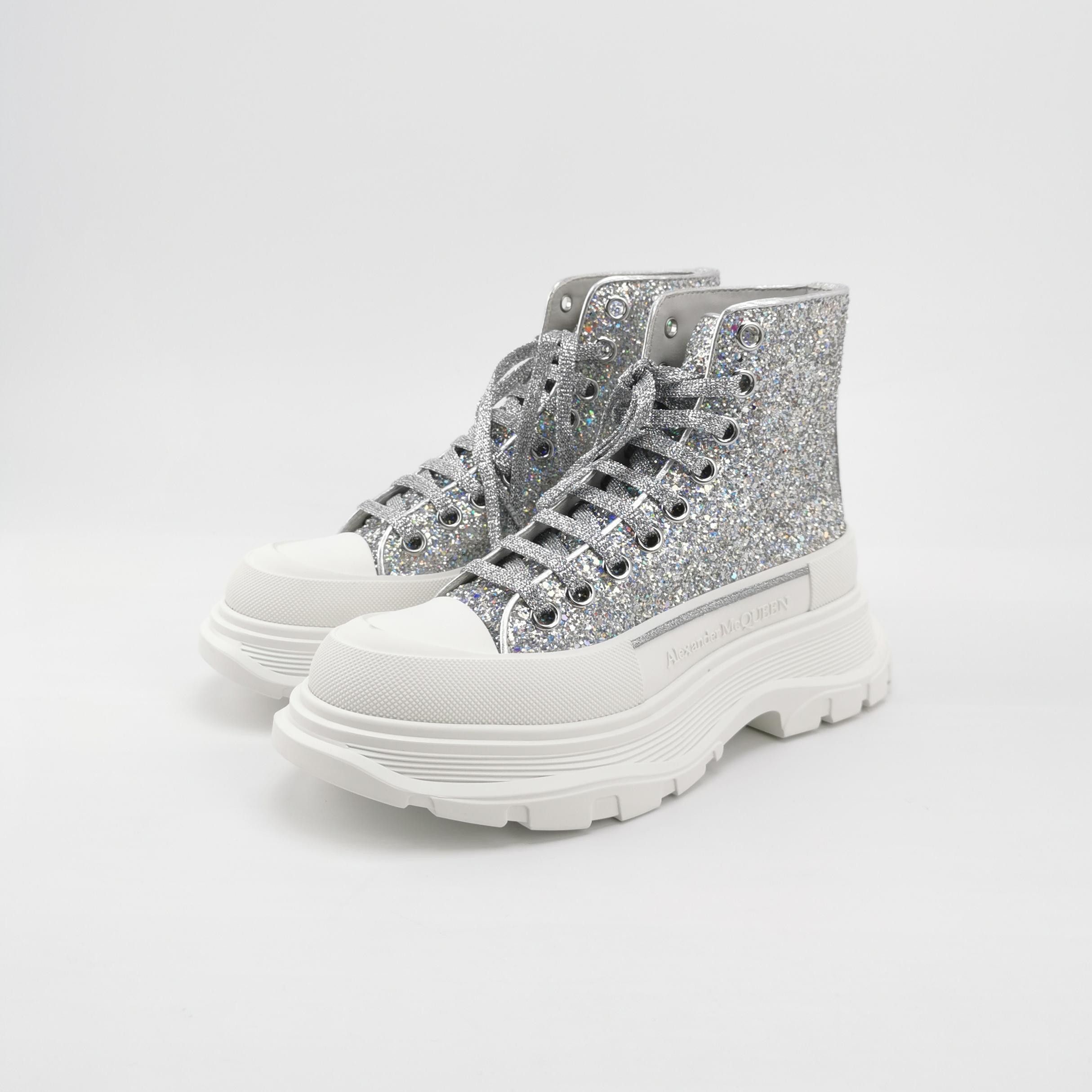 Alexander McQueen Alexander McQueen Women 6 Boots Size US 6 / IT 36 - 2 Thumbnail