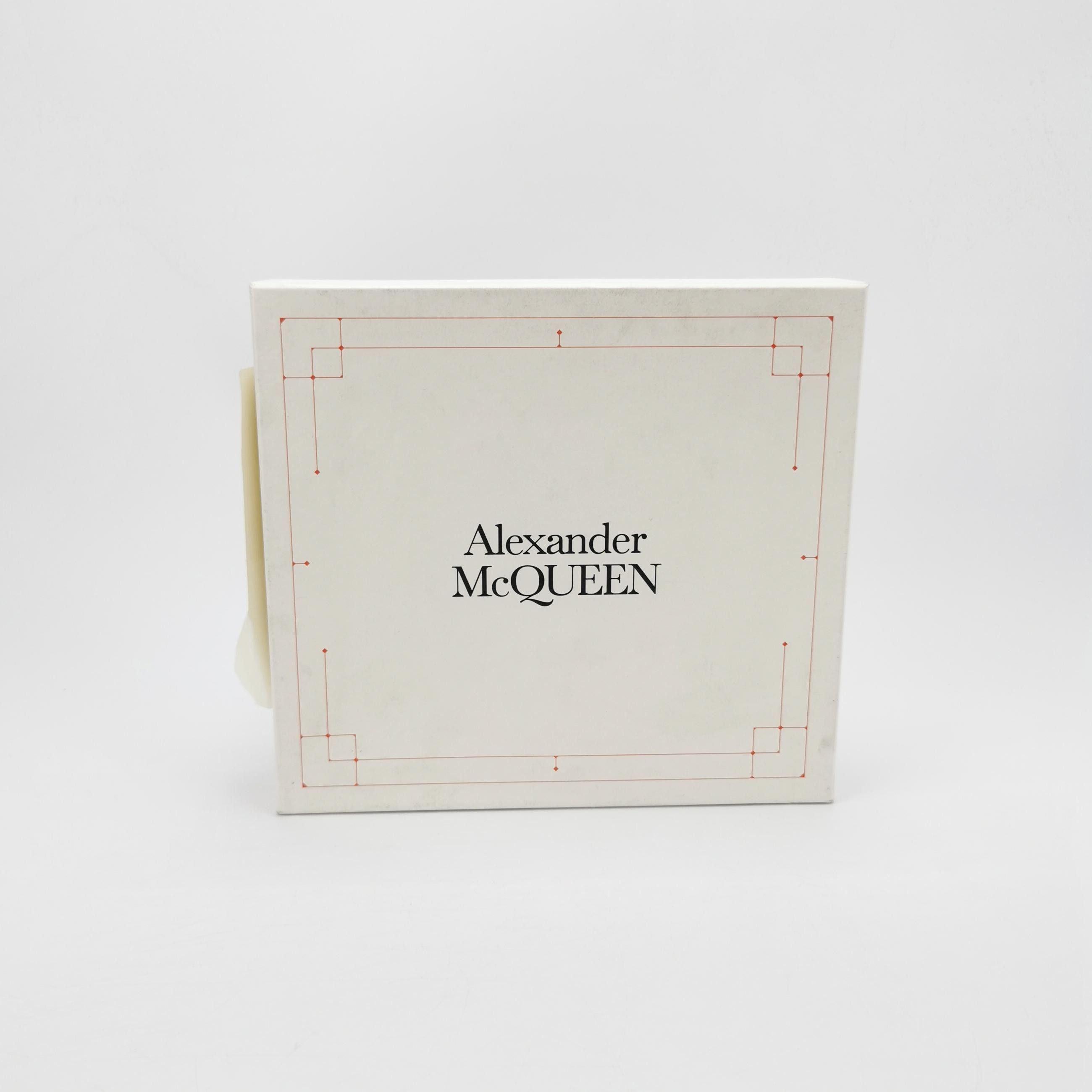 Alexander McQueen Alexander McQueen Women it_34 Short Sleeve Shirts Size XXS / US 00 / IT 34 - 6 Thumbnail
