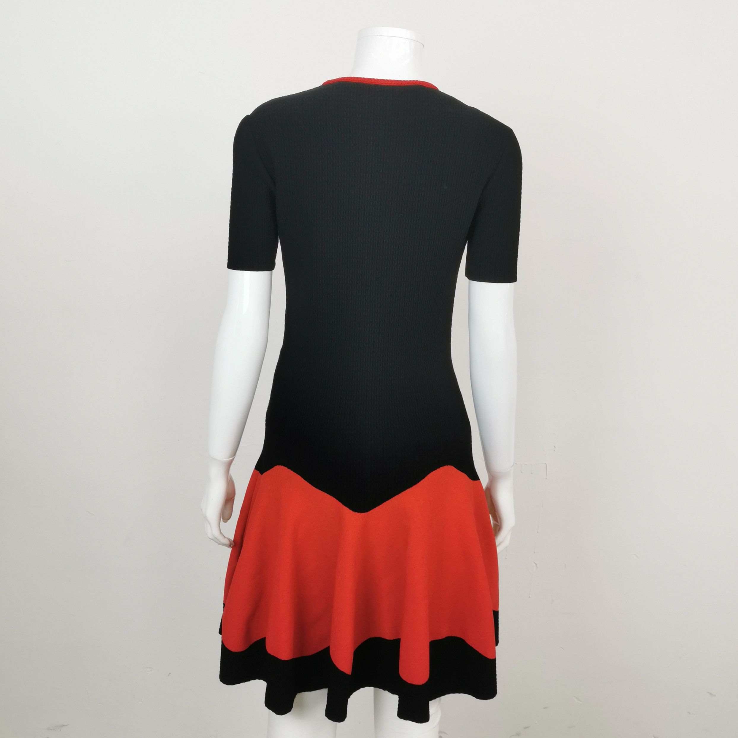 Alexander McQueen Alexander McQueen Women s Midi Size S / US 4 / IT 40 - 2 Thumbnail