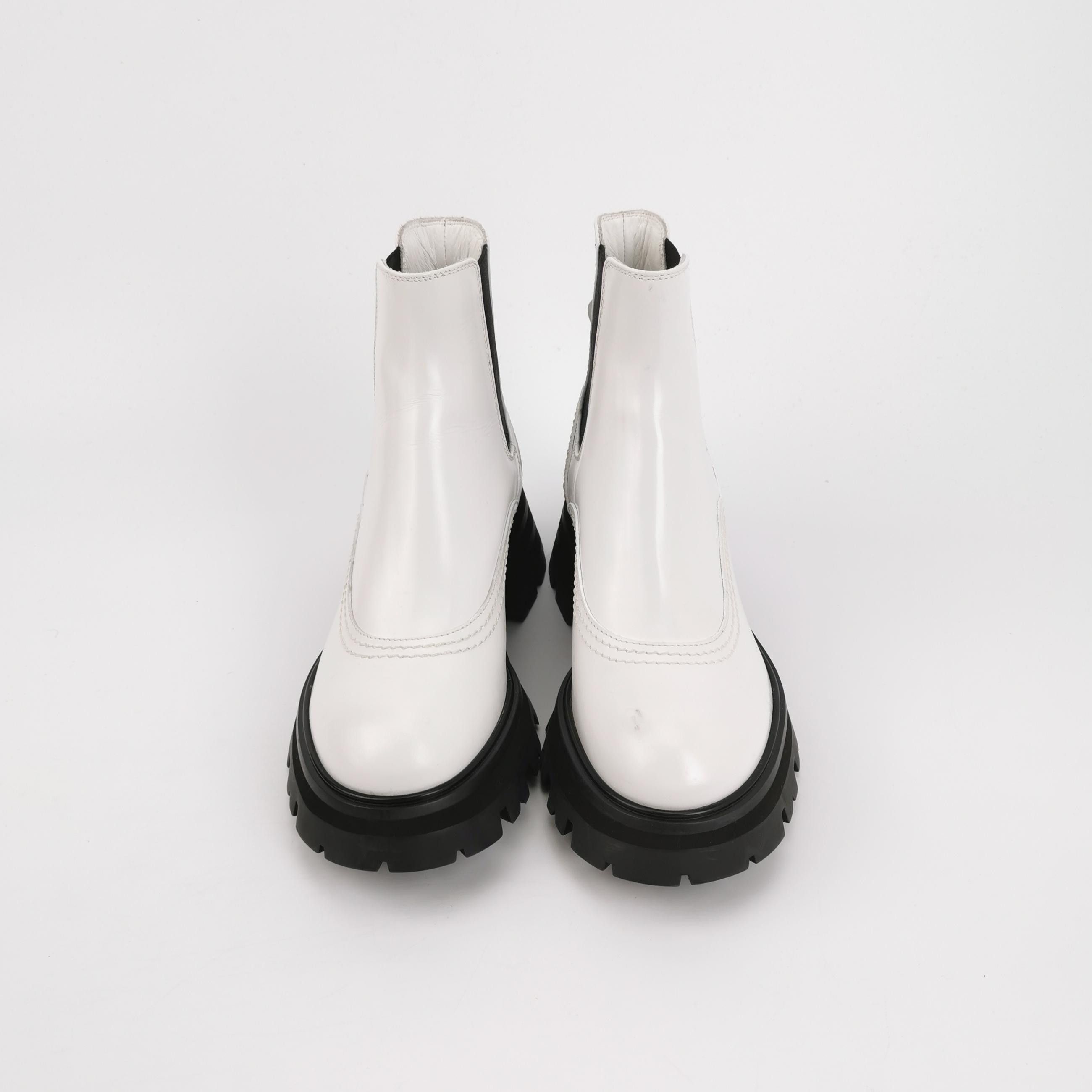 Alexander McQueen Alexander McQueen Women 6 Boots Size US 6 / IT 36 - 3 Thumbnail