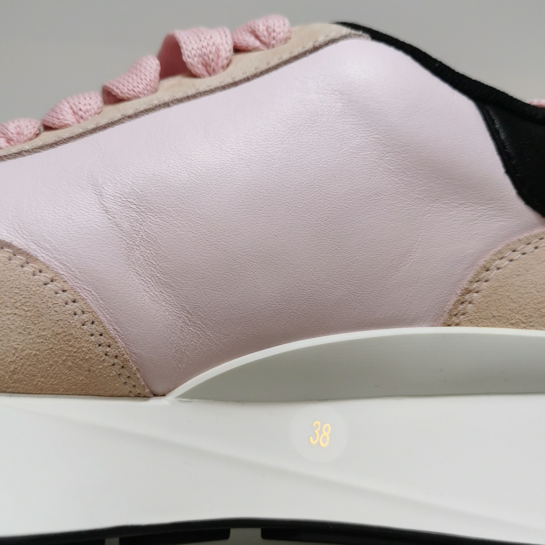 Alexander McQueen Alexander McQueen Women 8 Lowtop Sneakers Size US 8 / IT 38 - 8 Thumbnail