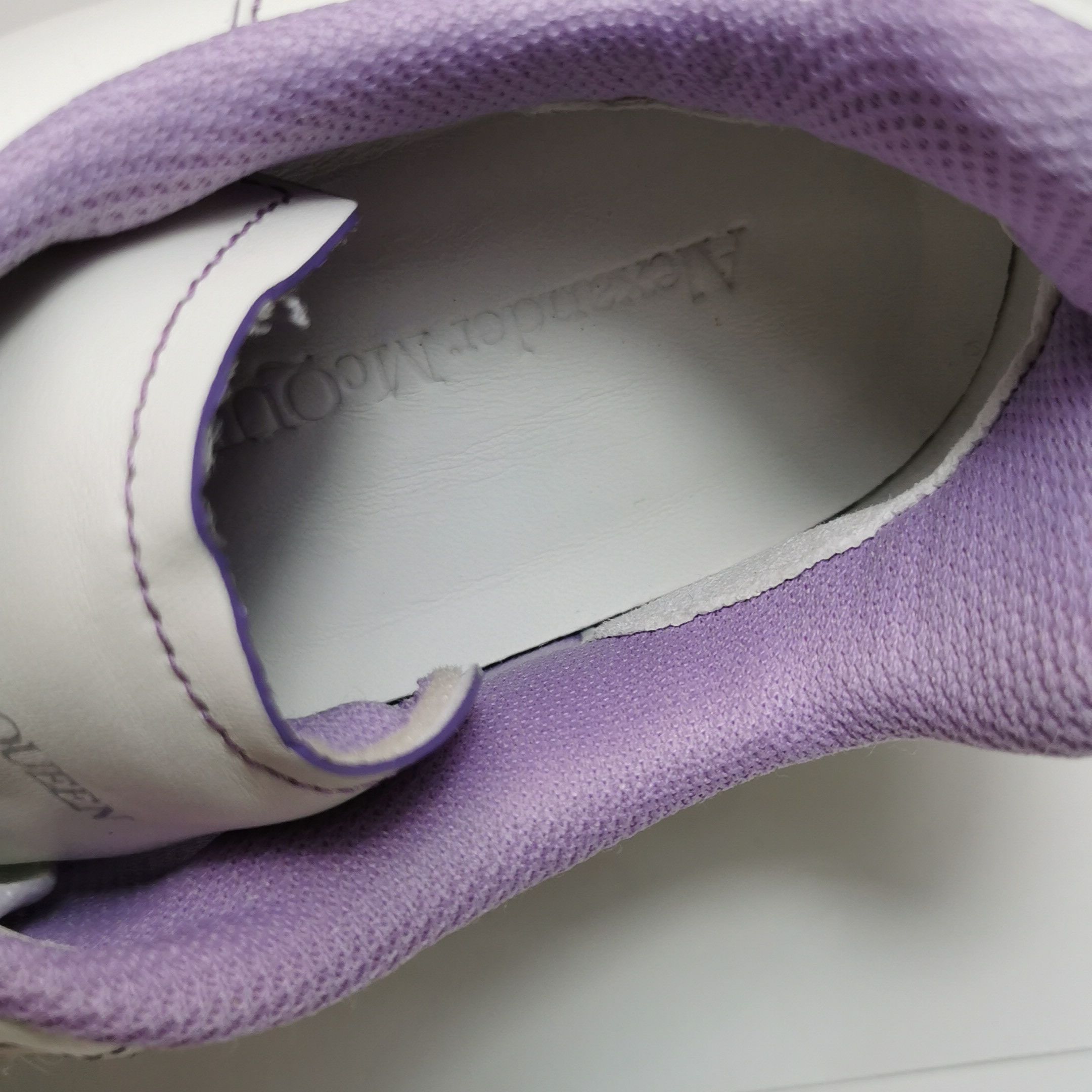 Alexander McQueen Alexander McQueen Women 9 Lowtop Sneakers Size US 9 / IT 39 - 10 Thumbnail