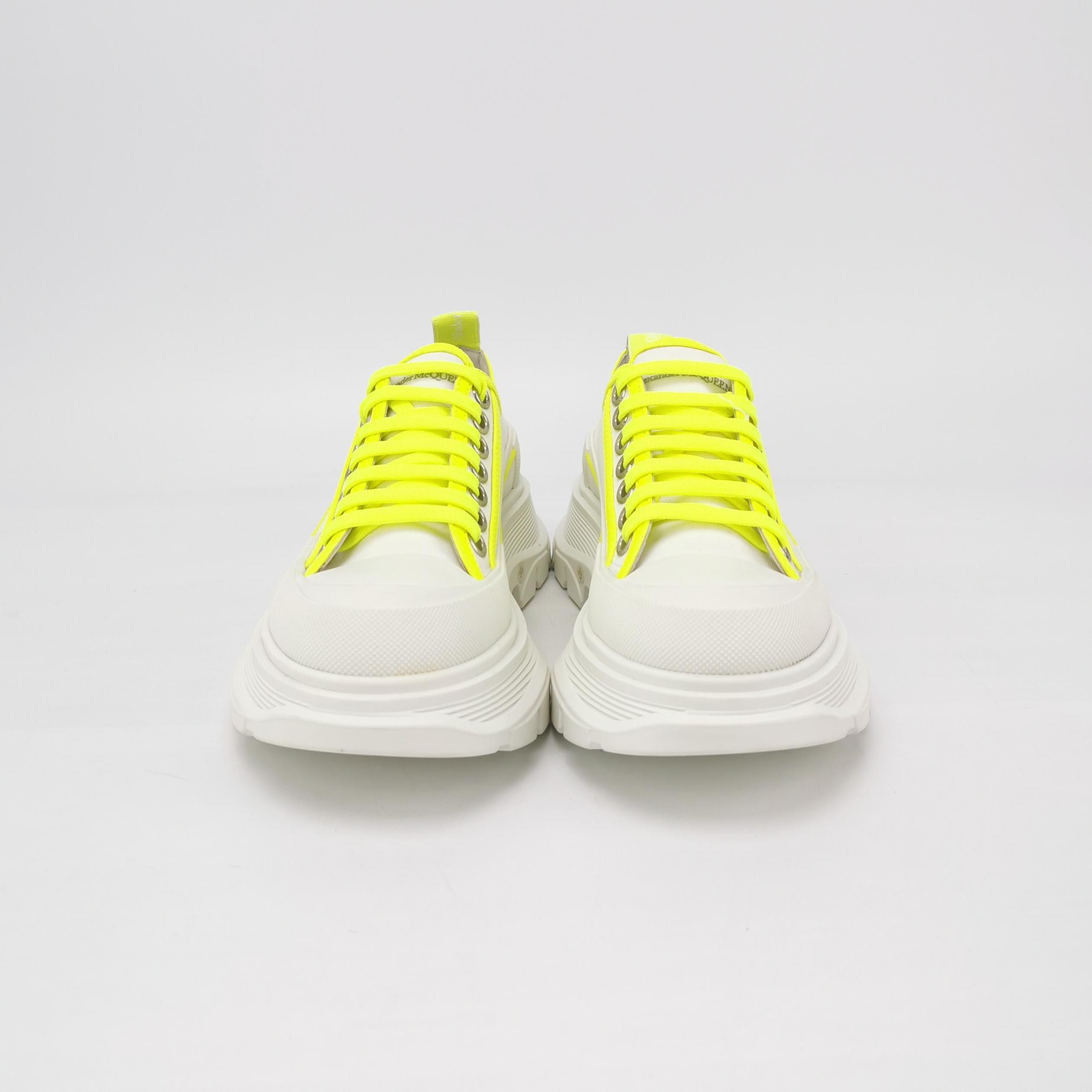 Alexander McQueen Alexander McQueen Women 5 Lowtop Sneakers Size US 5 / IT 35 - 3 Thumbnail