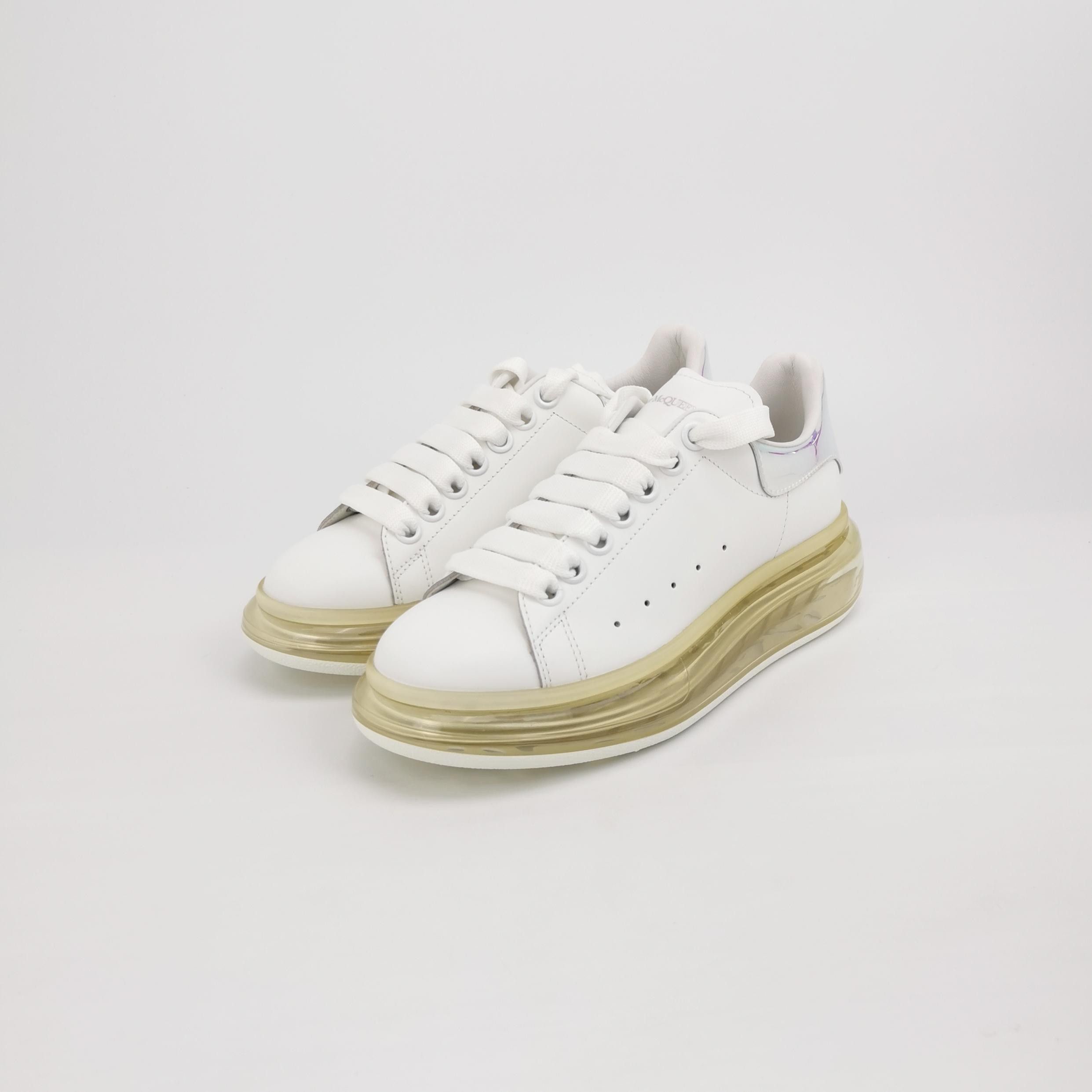 Alexander McQueen Alexander McQueen Women 6 Lowtop Sneakers Size US 6 / IT 36 - 2 Thumbnail