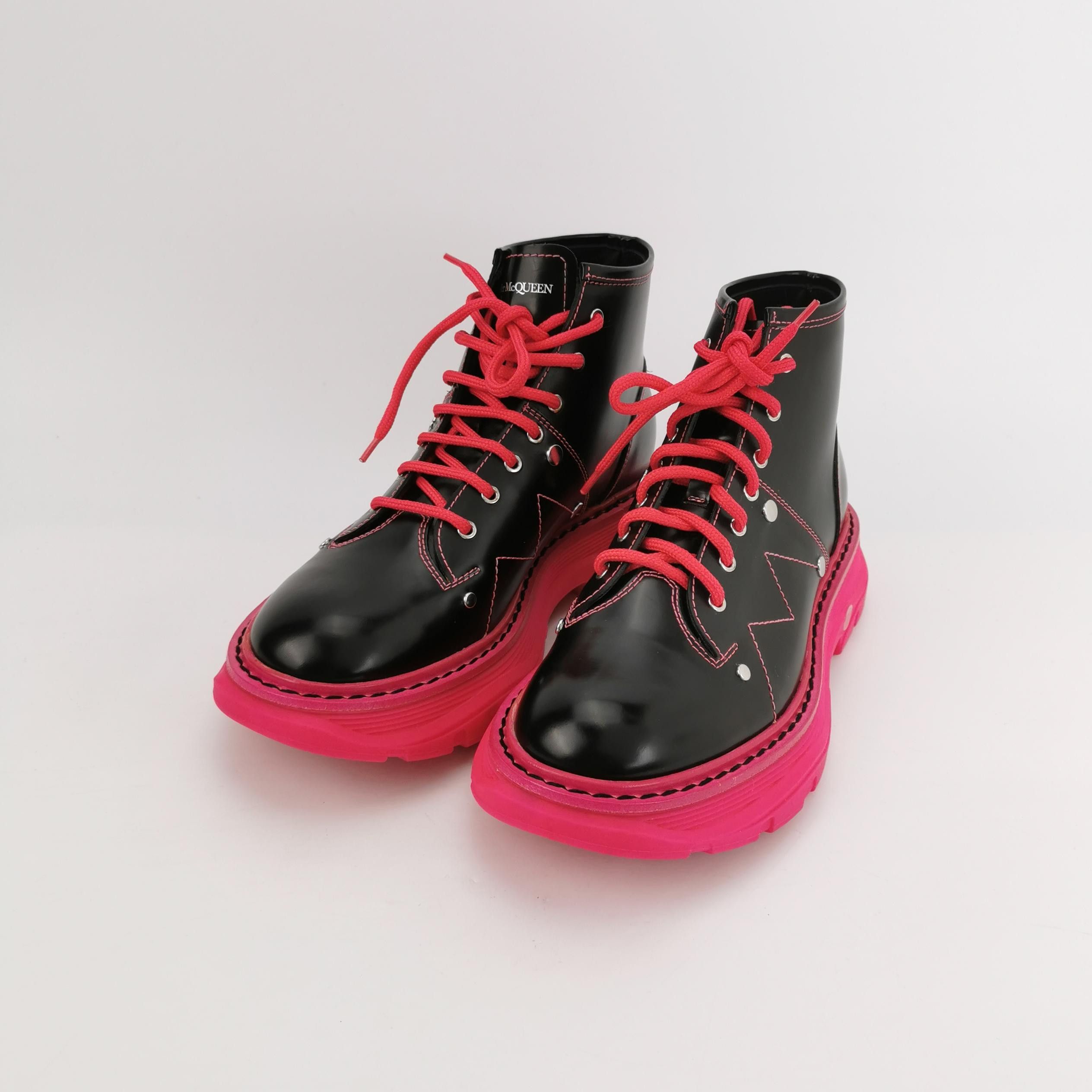 Alexander McQueen Alexander McQueen Women 9 Boots Size US 9 / IT 39 - 2 Thumbnail