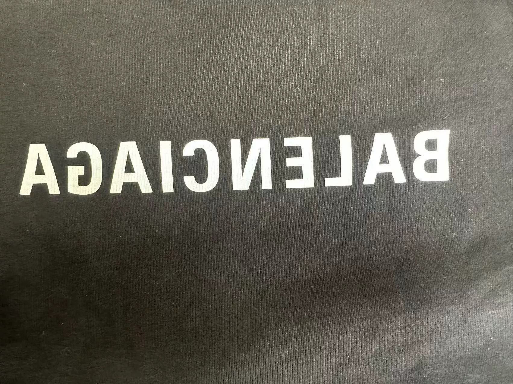 Balenciaga Balenciaga Mirrored Logo Hoodie Size 3 Size US L / EU 52-54 / 3 - 5 Thumbnail