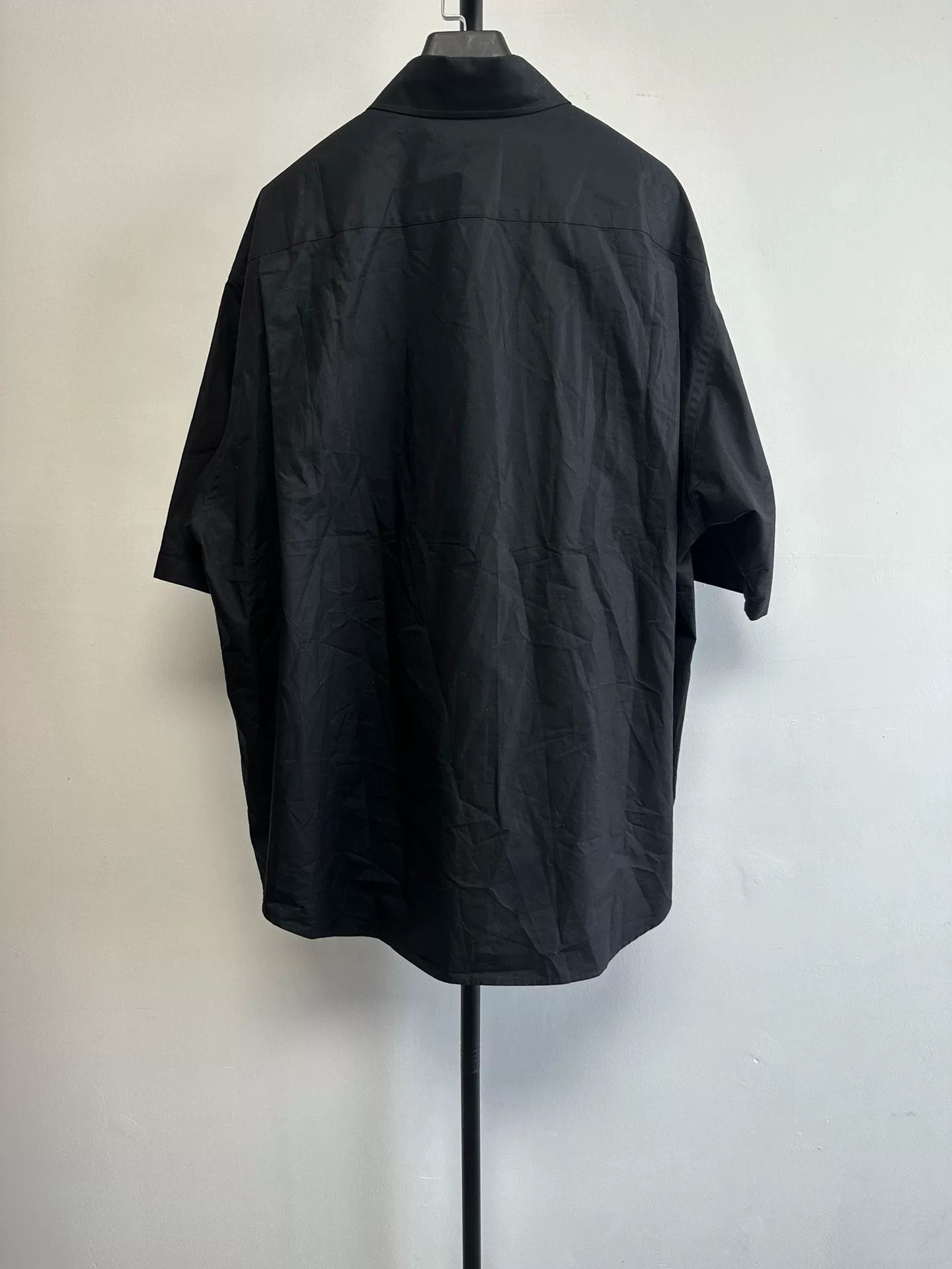 Balenciaga Balenciaga Heart Logo Short Sleeve Shirt US M Size US M / EU 48-50 / 2 - 3 Thumbnail