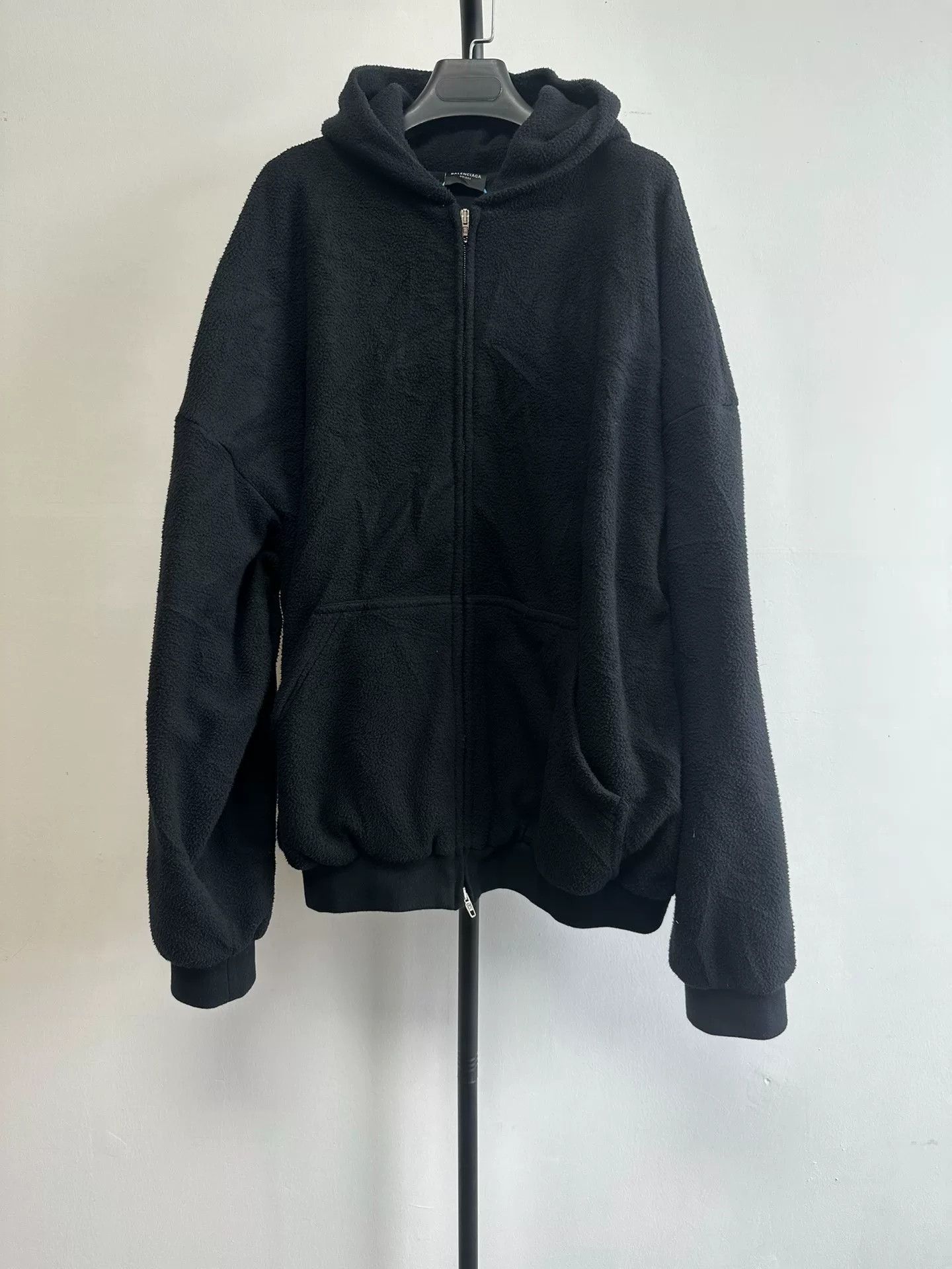 Balenciaga Balenciaga Pigalle Graphic Fleece Zip Hoodie Size 4 Size US XL / EU 56 / 4 - 2 Thumbnail