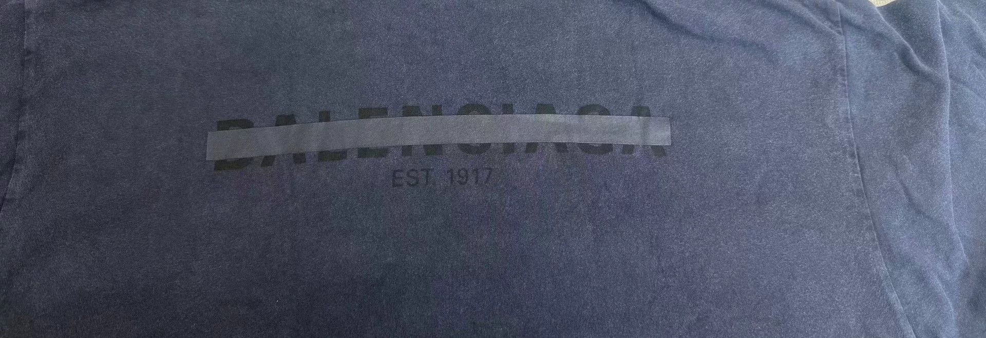 Balenciaga Balenciaga Strikethrough Logo T-Shirt Size 1 Size US S / EU 44-46 / 1 - 4 Thumbnail