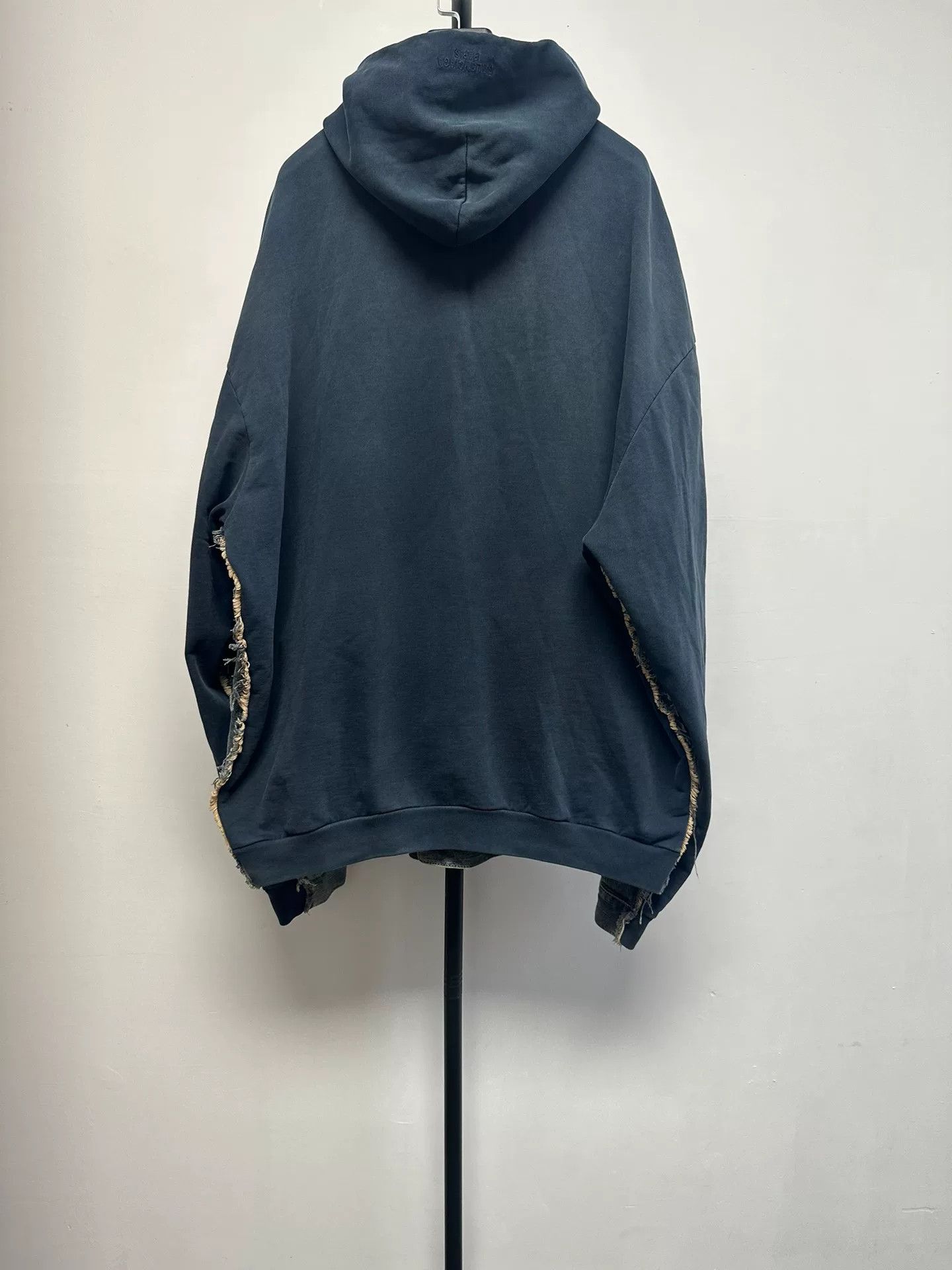 Balenciaga Balenciaga Hooded Denim Jacket Size 1 Size US S / EU 44-46 / 1 - 3 Thumbnail