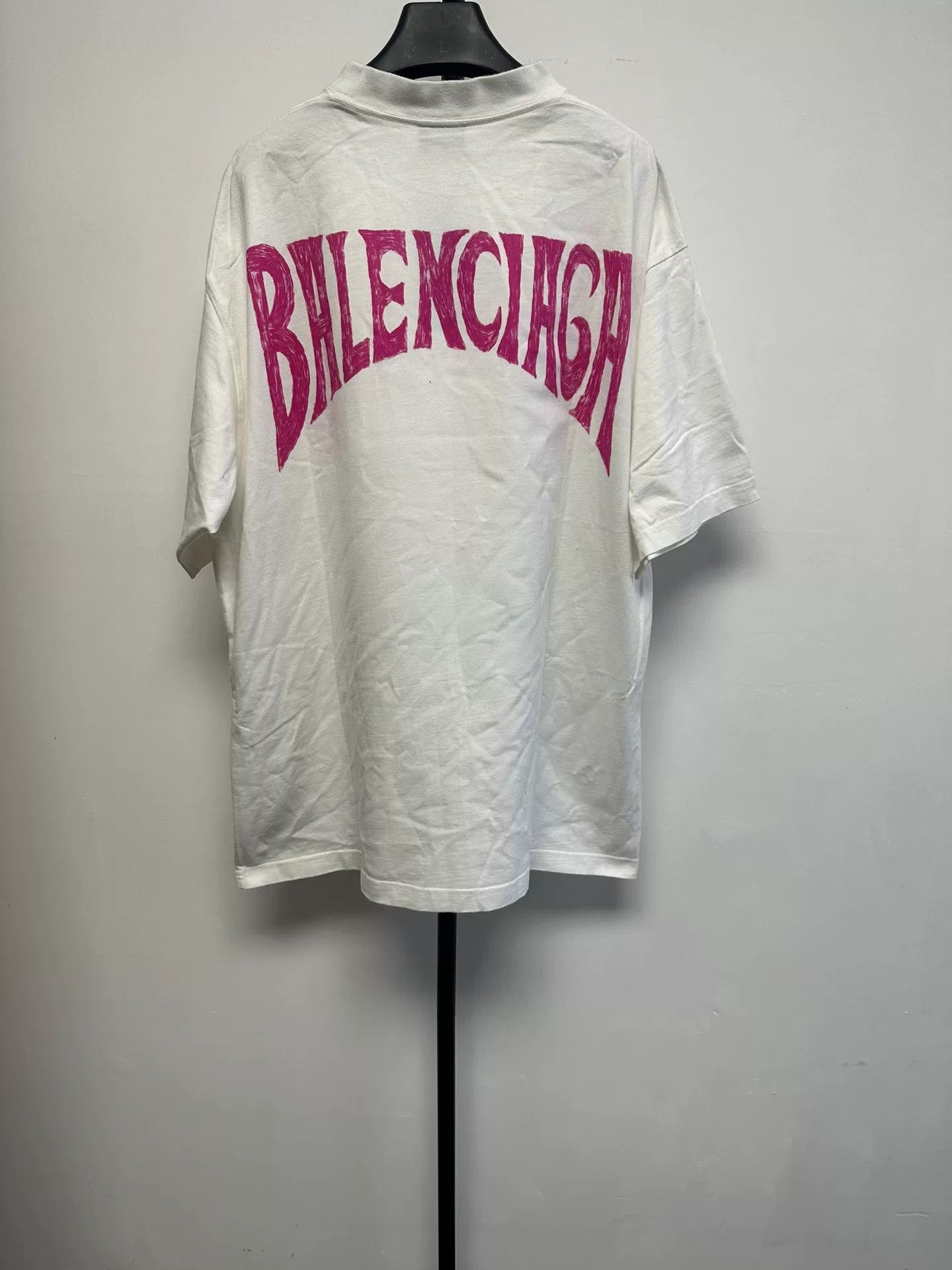 Balenciaga Balenciaga Paris Beach Graphic T-Shirt L Size US L / EU 52-54 / 3 - 3 Thumbnail