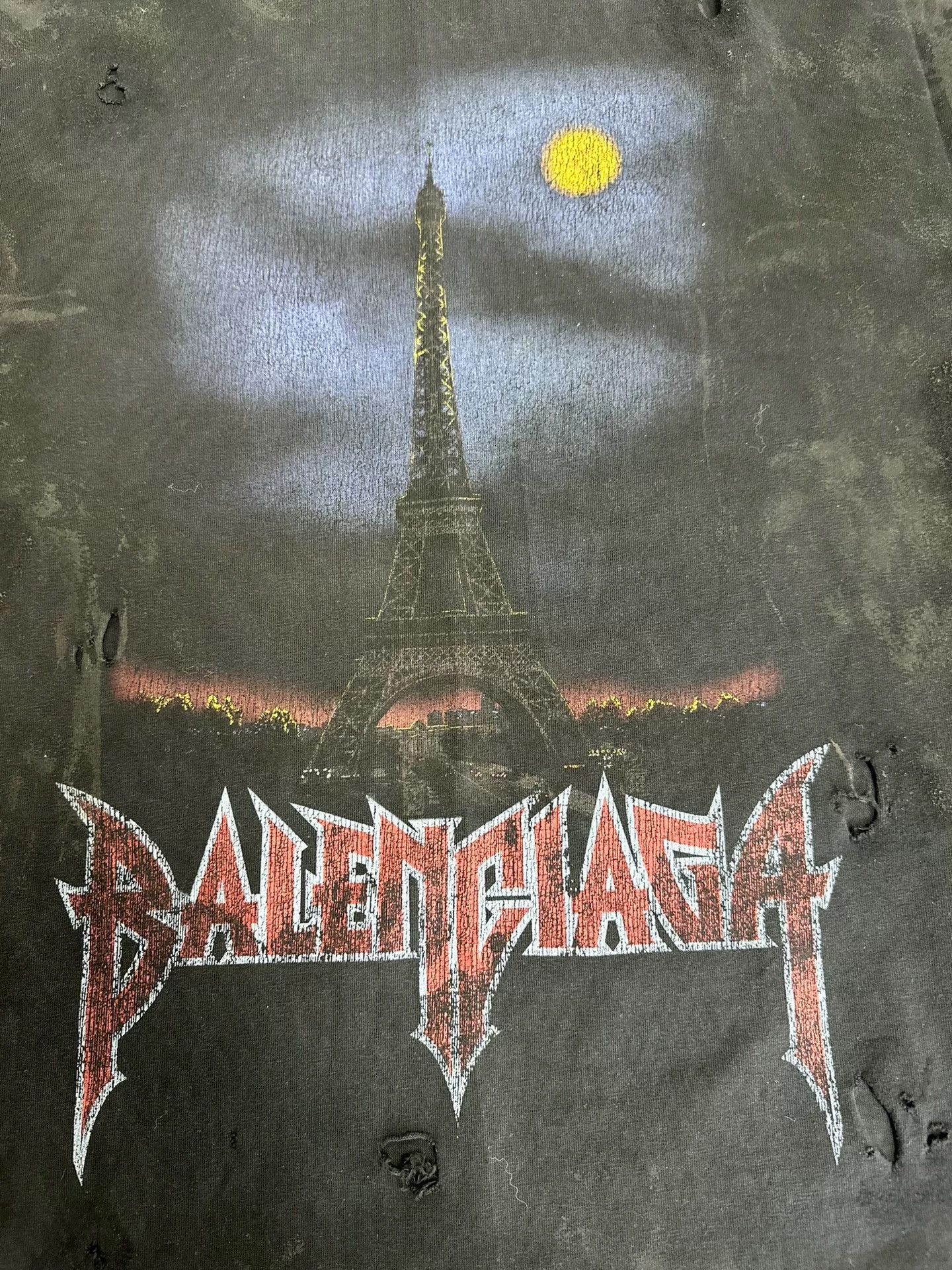 Balenciaga Balenciaga Eiffel Tower Distressed T-Shirt Size 1 Size US S / EU 44-46 / 1 - 4 Thumbnail