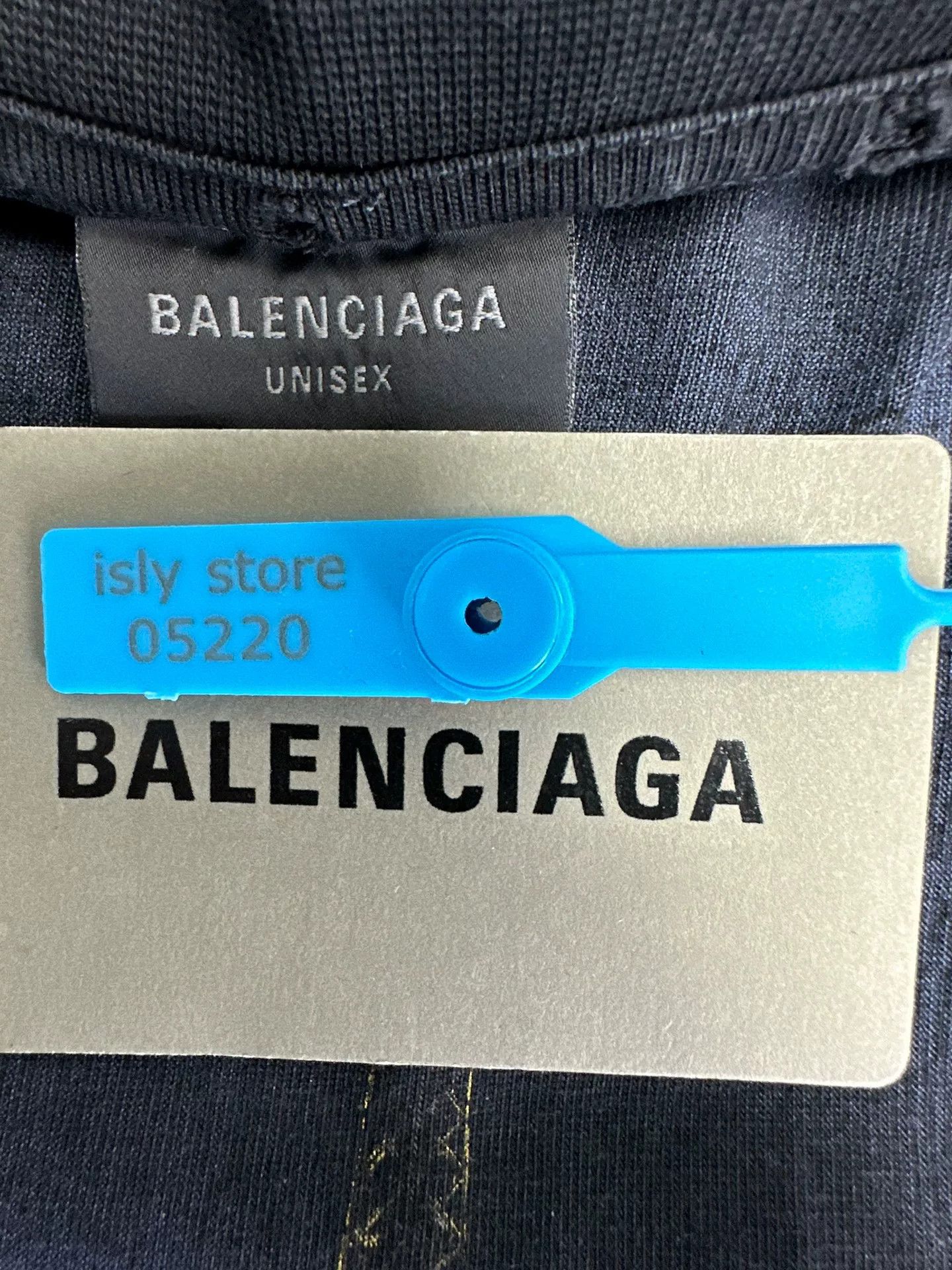 Balenciaga Balenciaga Eiffel Tower Distressed T-Shirt Size 1 Size US S / EU 44-46 / 1 - 5 Thumbnail