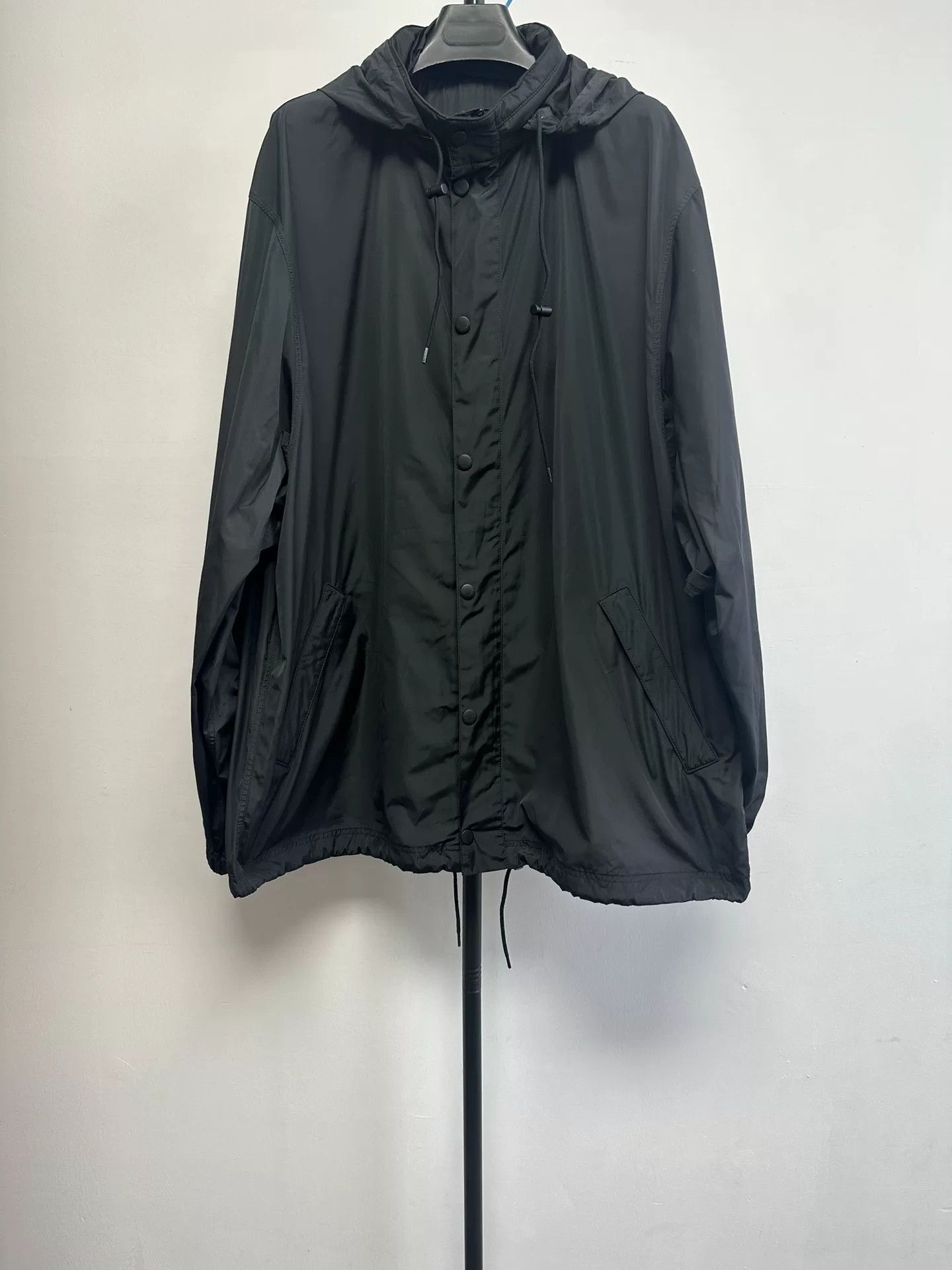 Balenciaga Balenciaga Authentic Jersey Logo Light Jacket Size S Size US S / EU 44-46 / 1 - 2 Thumbnail