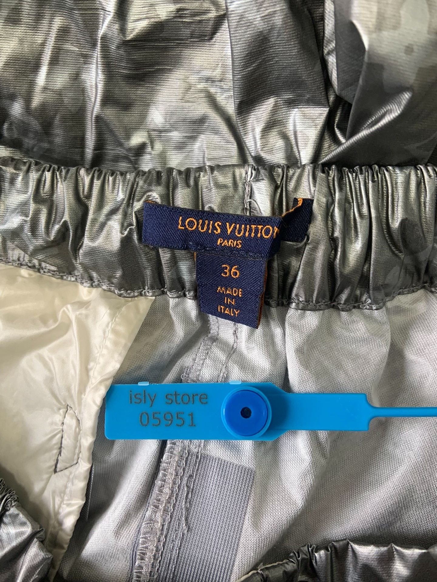 Louis Vuitton Louis Vuitton Monogram Metallic Joggers 36 Size 26" / US 2 / IT 38 - 6 Thumbnail