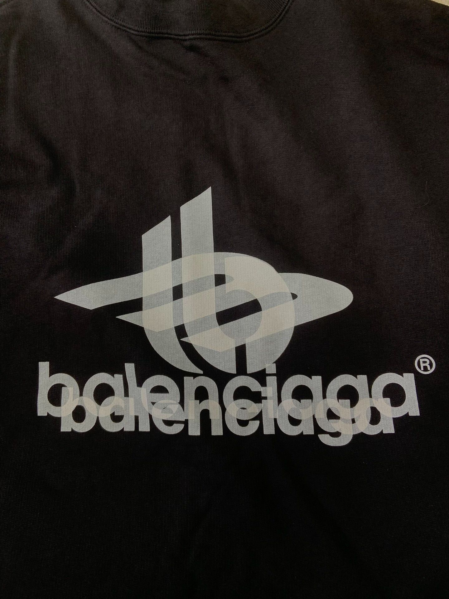 Balenciaga Balenciaga Logo Print Sweatshirt Size 1 Size US S / EU 44-46 / 1 - 4 Thumbnail
