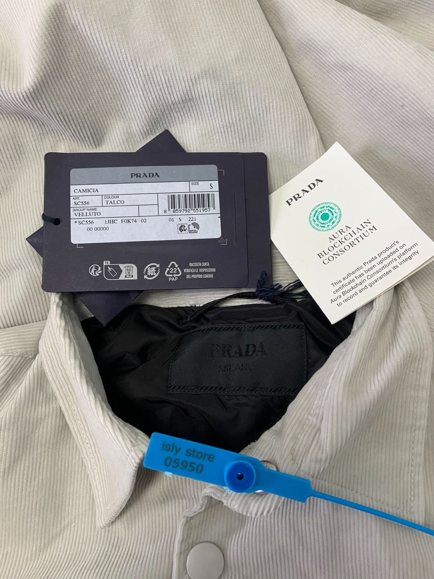 Prada Prada Corduroy Logo Shirt Size S Size US S / EU 44-46 / 1 - 6 Thumbnail