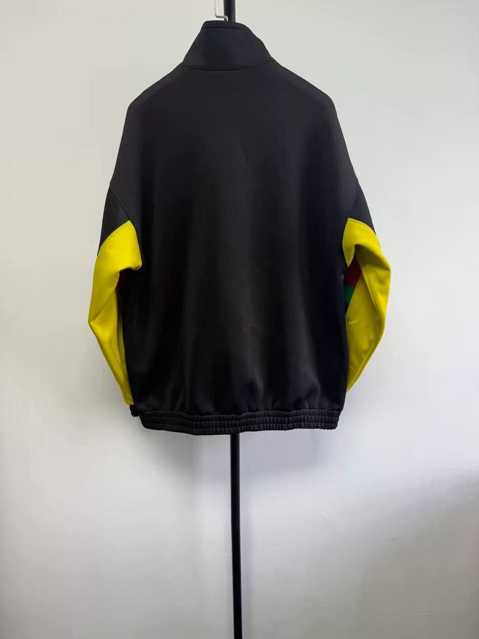 Gucci Gucci Web Stripe Logo Patch Track Jacket XS Size US XS / EU 42 / 0 - 3 Thumbnail