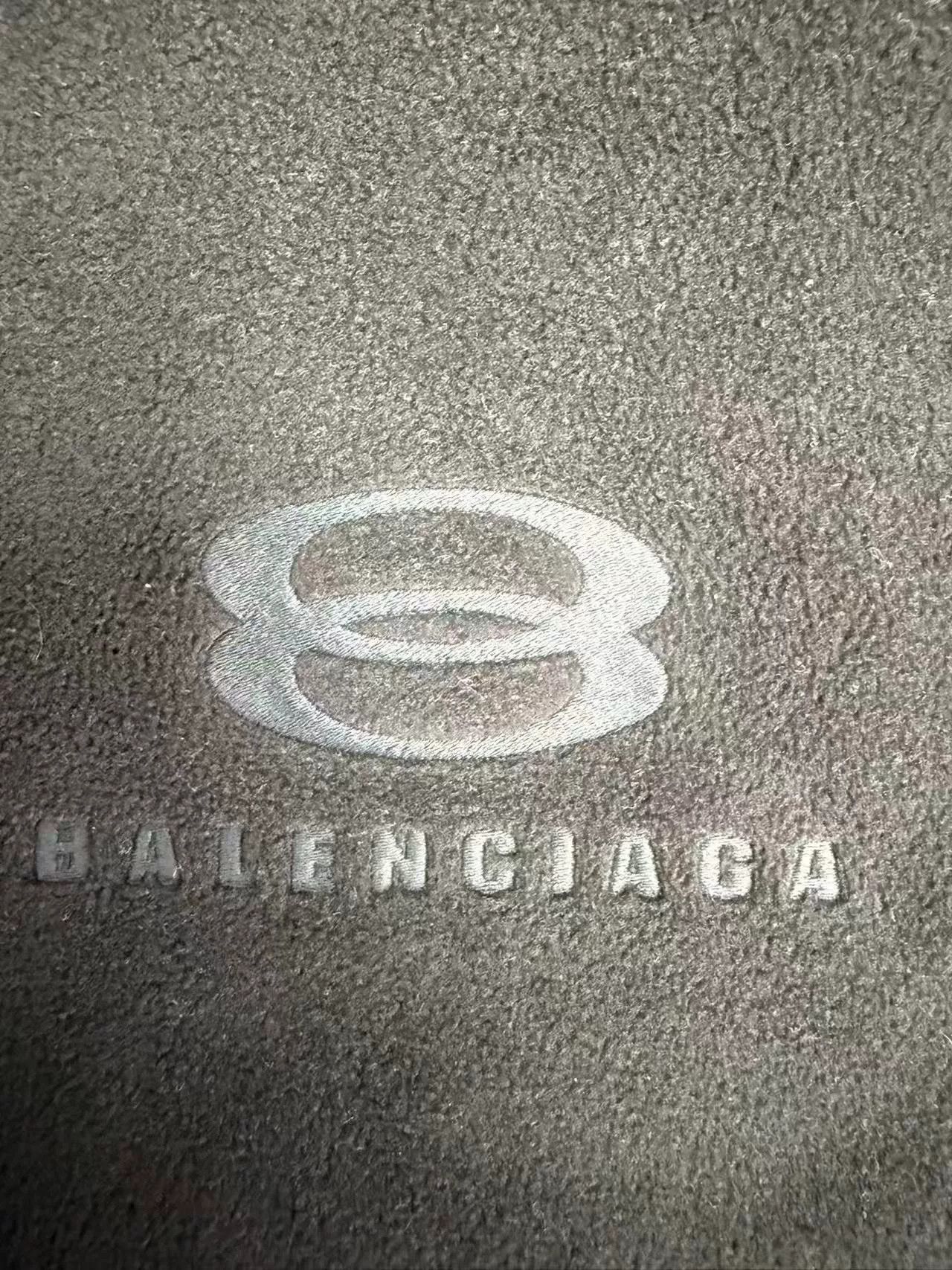 Balenciaga Balenciaga Embroidered 8 Logo Sweatshirt Size XS Size US XS / EU 42 / 0 - 4 Thumbnail