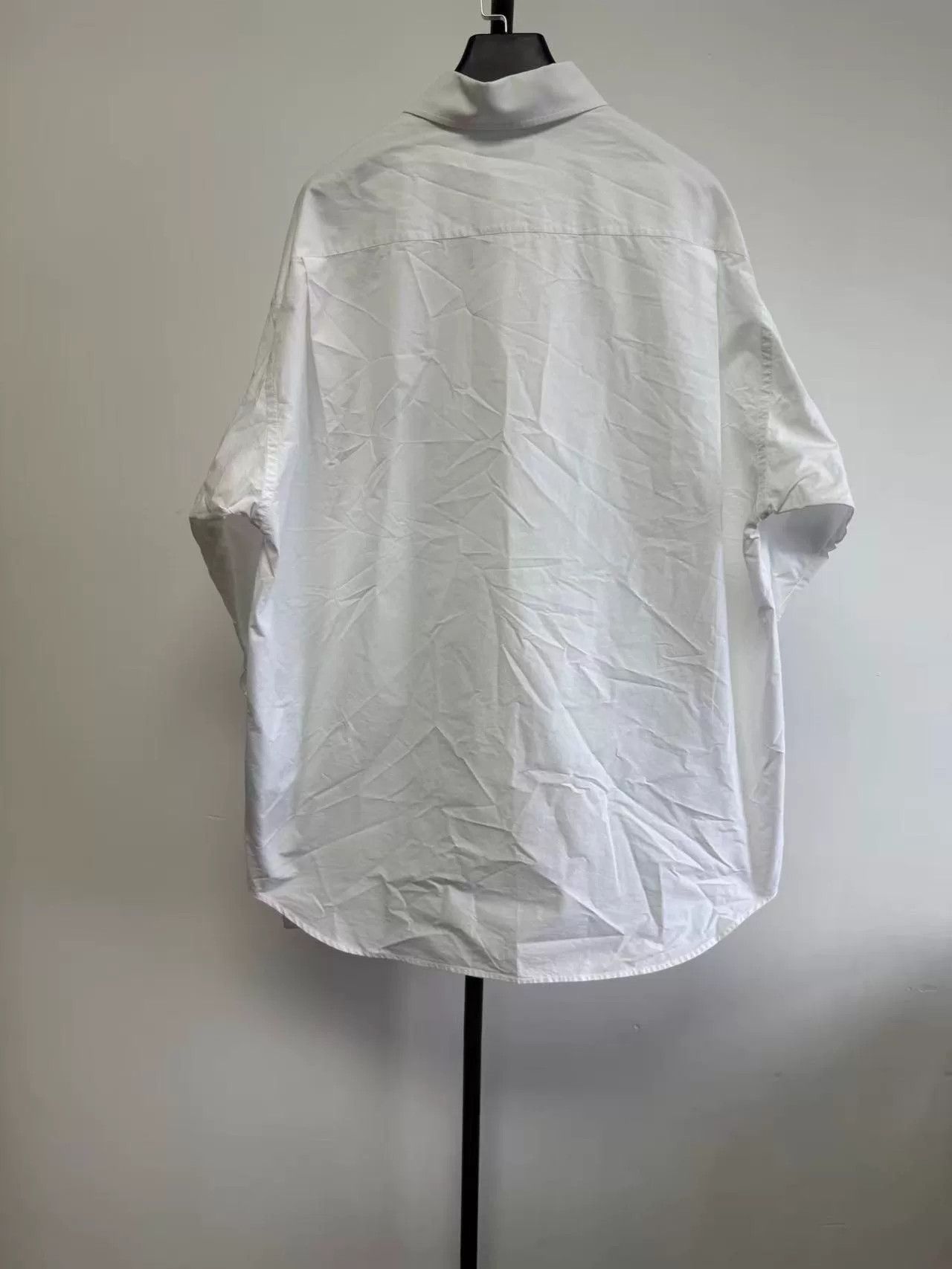 Balenciaga Balenciaga Logo Embroidered Button Up Shirt 37 Size US S / EU 44-46 / 1 - 3 Thumbnail