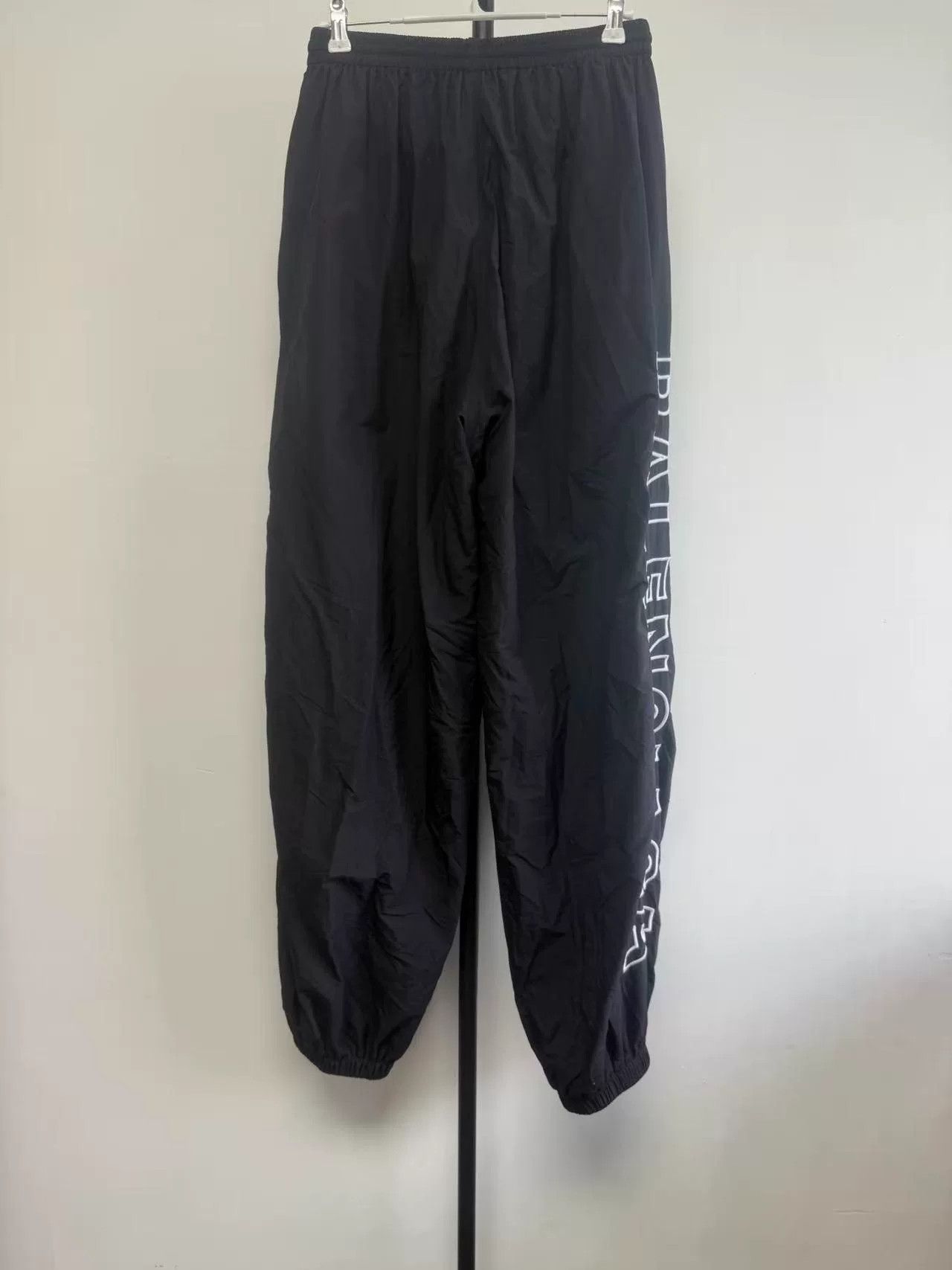 Balenciaga Balenciaga Side Logo Casual Pants XXS Size US 26 / EU 42 - 3 Thumbnail
