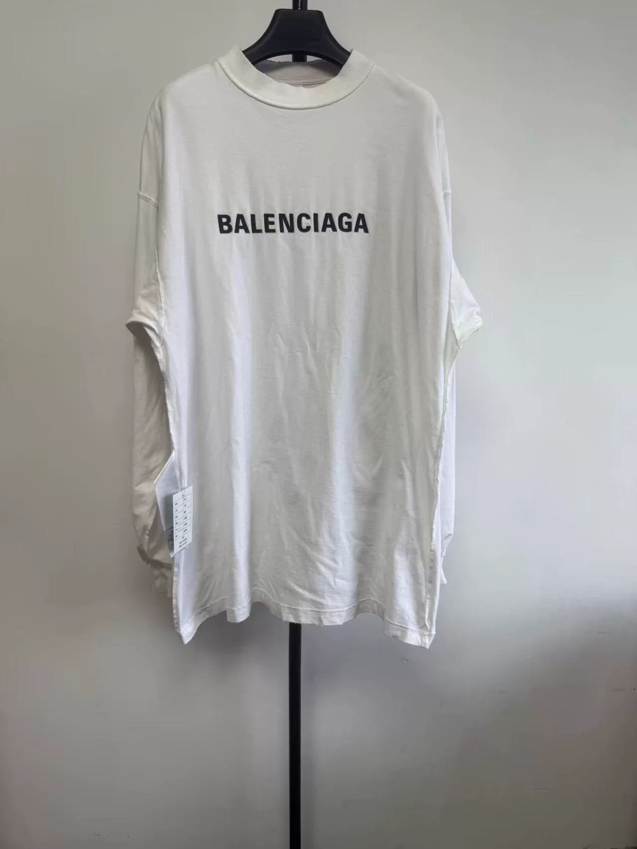 Balenciaga Balenciaga Logo Print Crewneck Sweatshirt 1 Size US S / EU 44-46 / 1 - 2 Thumbnail