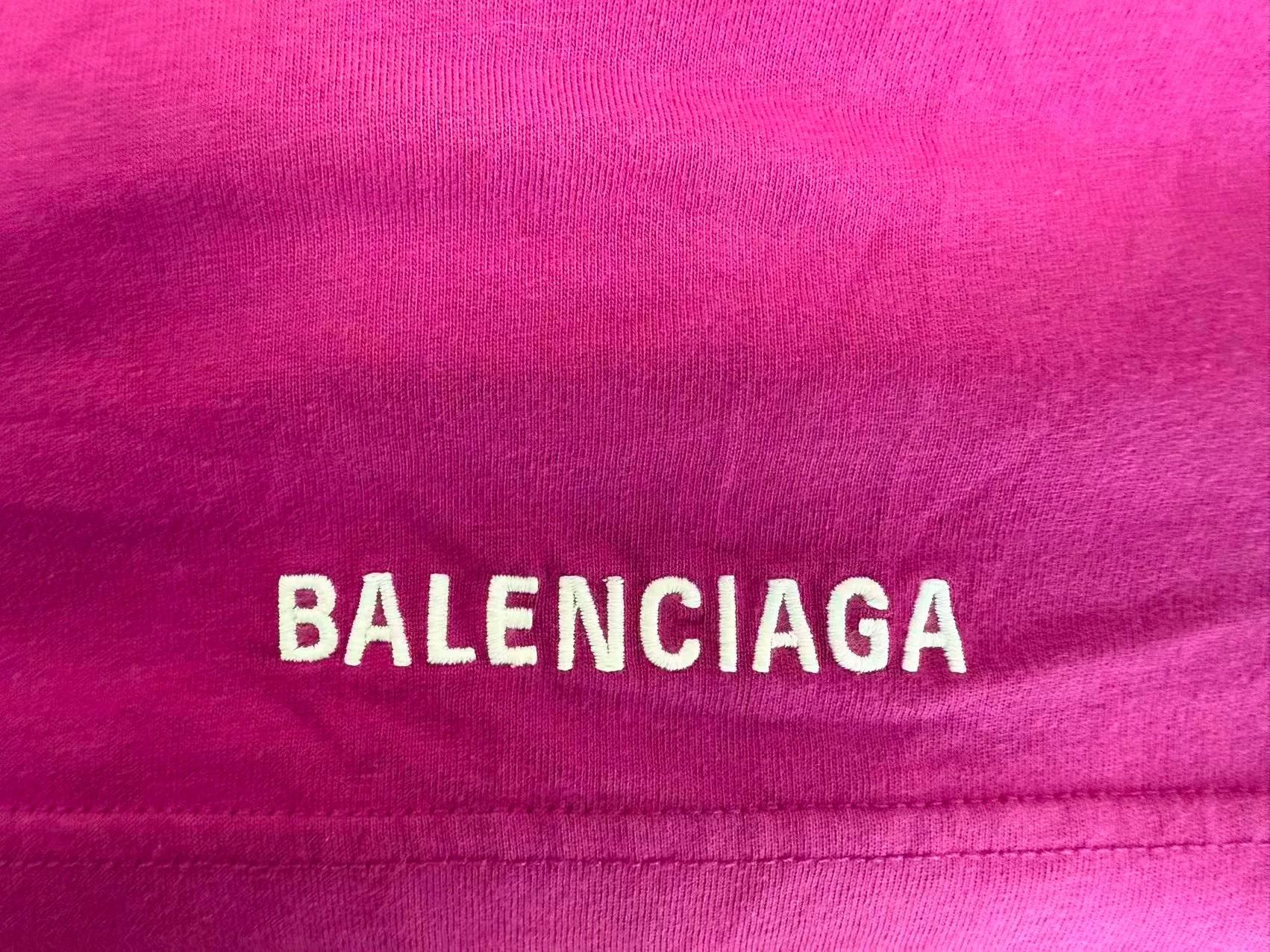 Balenciaga Balenciaga Magenta Unifit Logo T-Shirt 1 Size US S / EU 44-46 / 1 - 4 Thumbnail