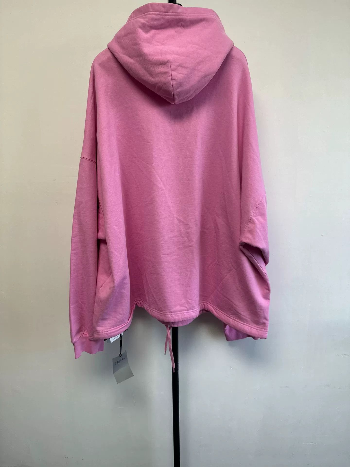 Balenciaga Balenciaga Embroidered Crest Hoodie Pink Size M Size US M / EU 48-50 / 2 - 3 Thumbnail