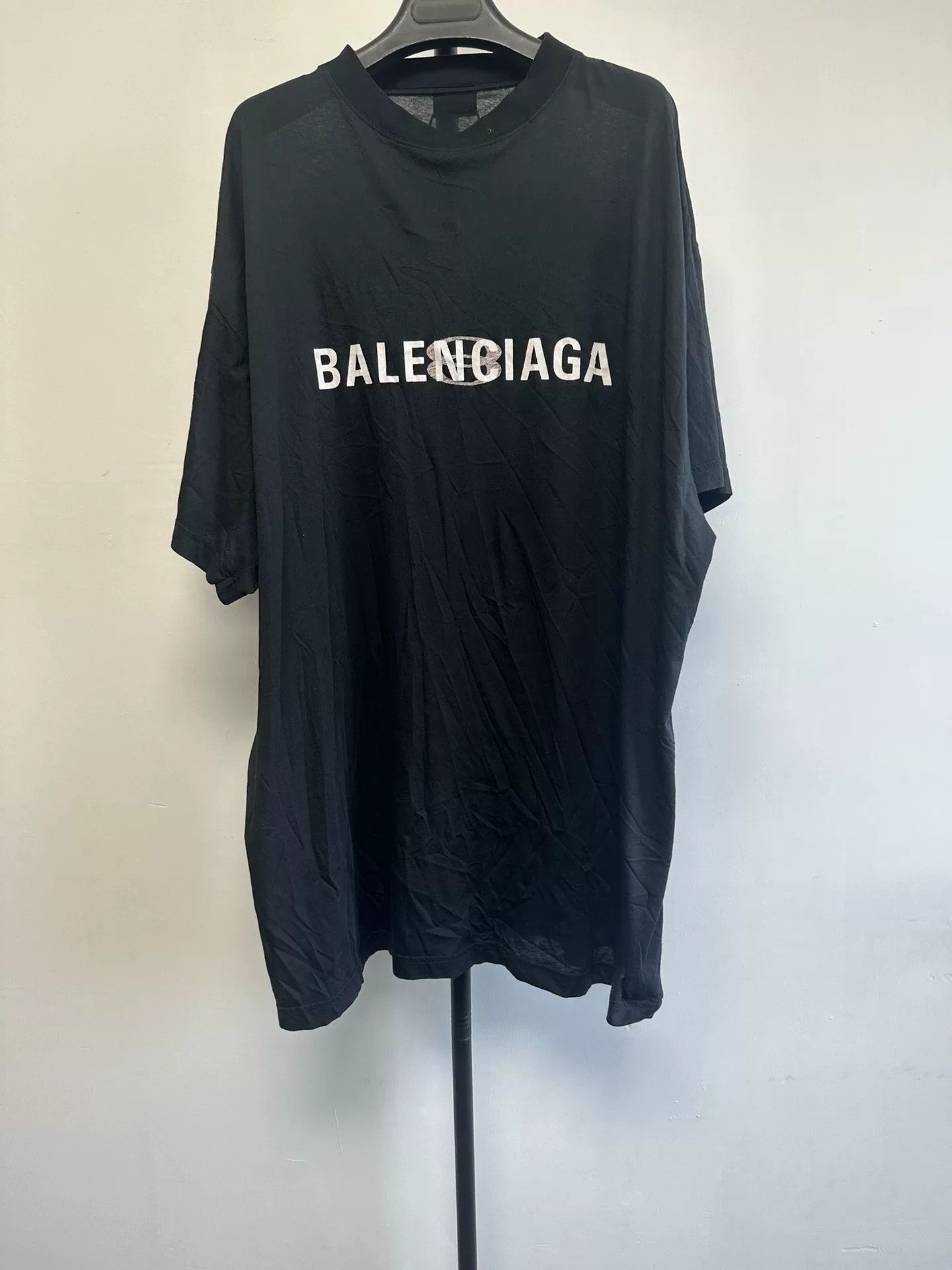 Balenciaga Balenciaga Double Ring Logo T-Shirt Size 3 Size US L / EU 52-54 / 3 - 2 Thumbnail
