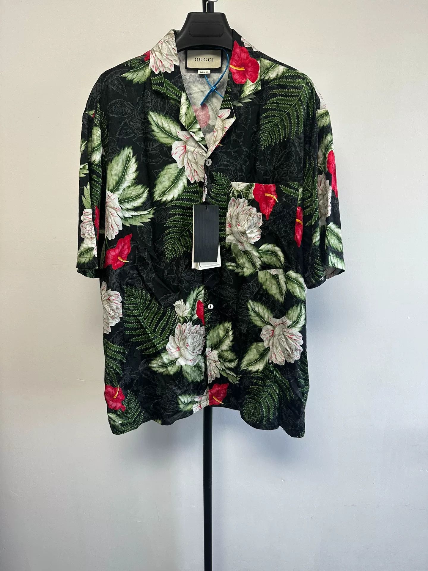 Gucci Gucci Floral Print Silk Blend Shirt Size 48 Size US M / EU 48-50 / 2 - 2 Thumbnail