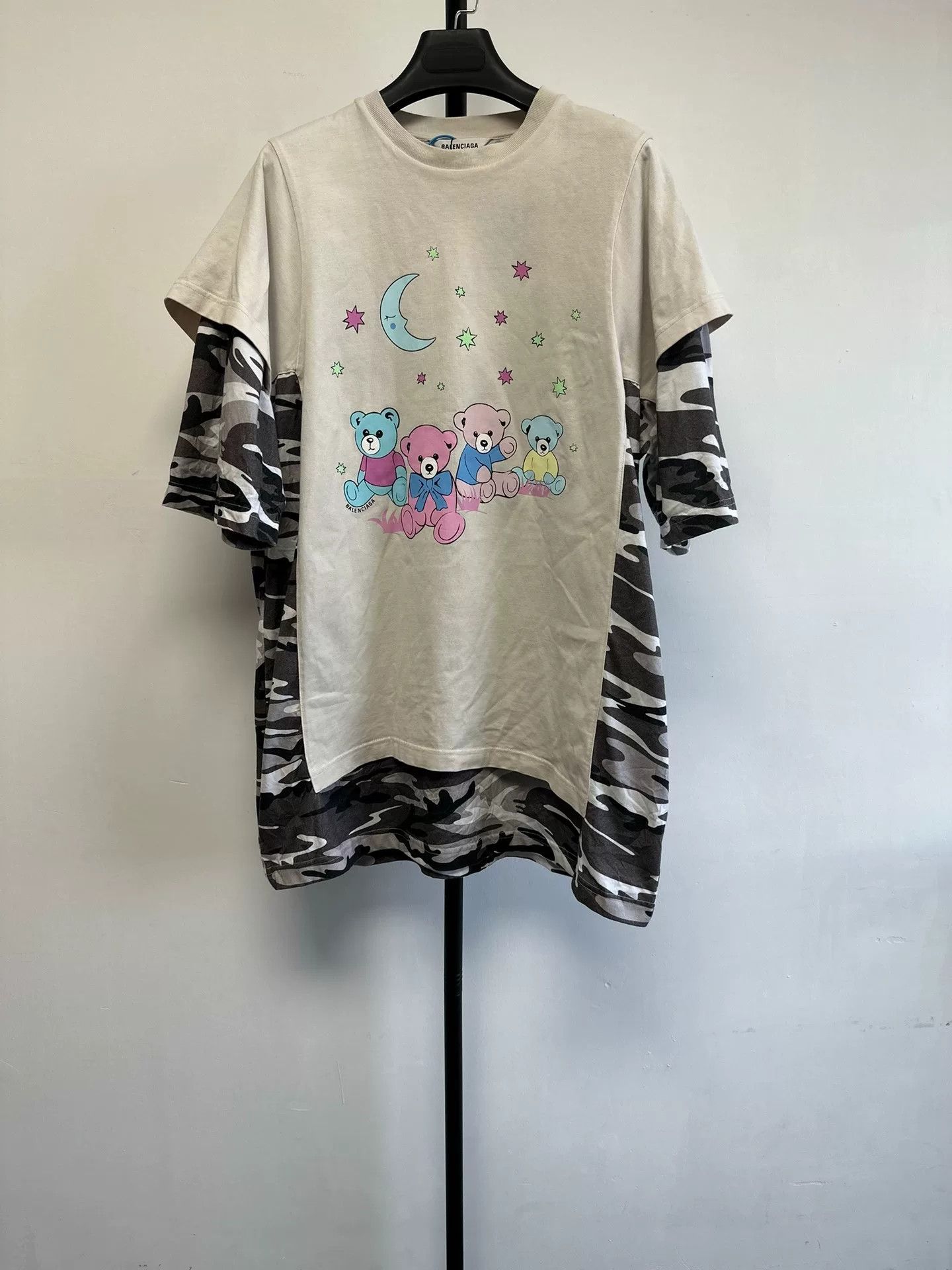 Balenciaga Balenciaga Layered Bear Graphic T-Shirt XS Size XS / US 0-2 / IT 36-38 - 2 Thumbnail