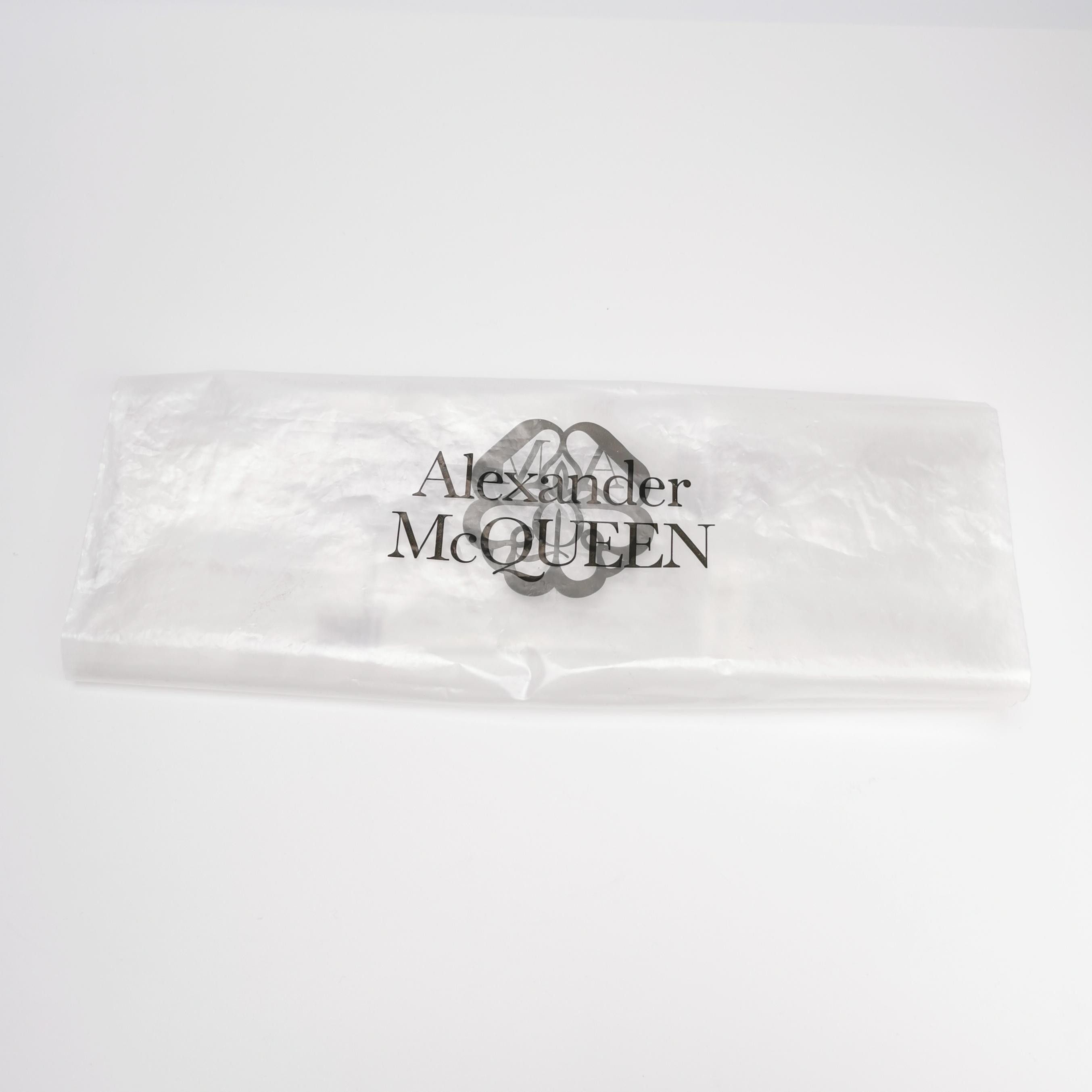 Alexander McQueen Alexander McQueen Women s Short Sleeve Shirts Size S / US 4 / IT 40 - 7 Thumbnail
