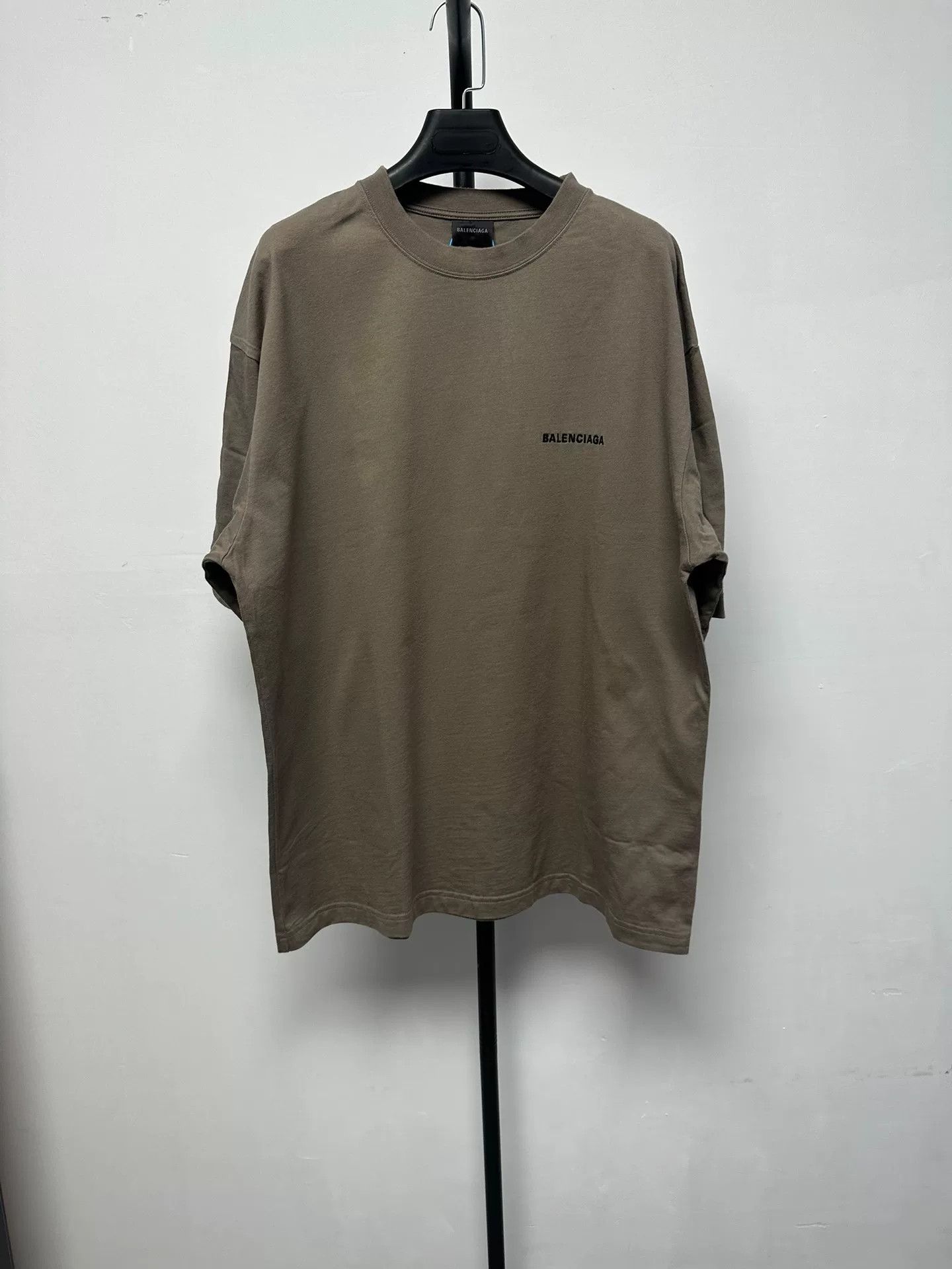 Balenciaga Balenciaga Logo Embroidered T-Shirt Green M Size US M / EU 48-50 / 2 - 2 Thumbnail