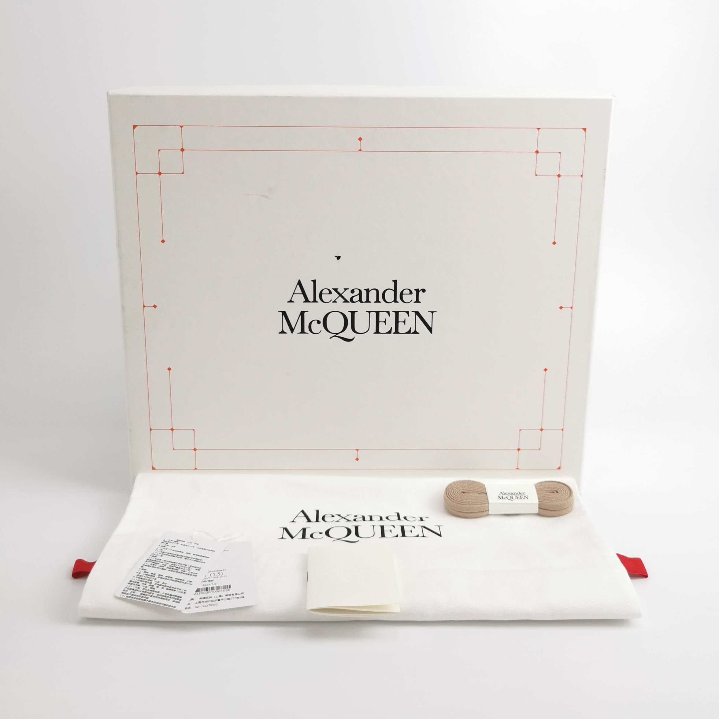 Alexander McQueen Alexander McQueen Women 8 Lowtop Sneakers Size US 8 / IT 38 - 7 Thumbnail