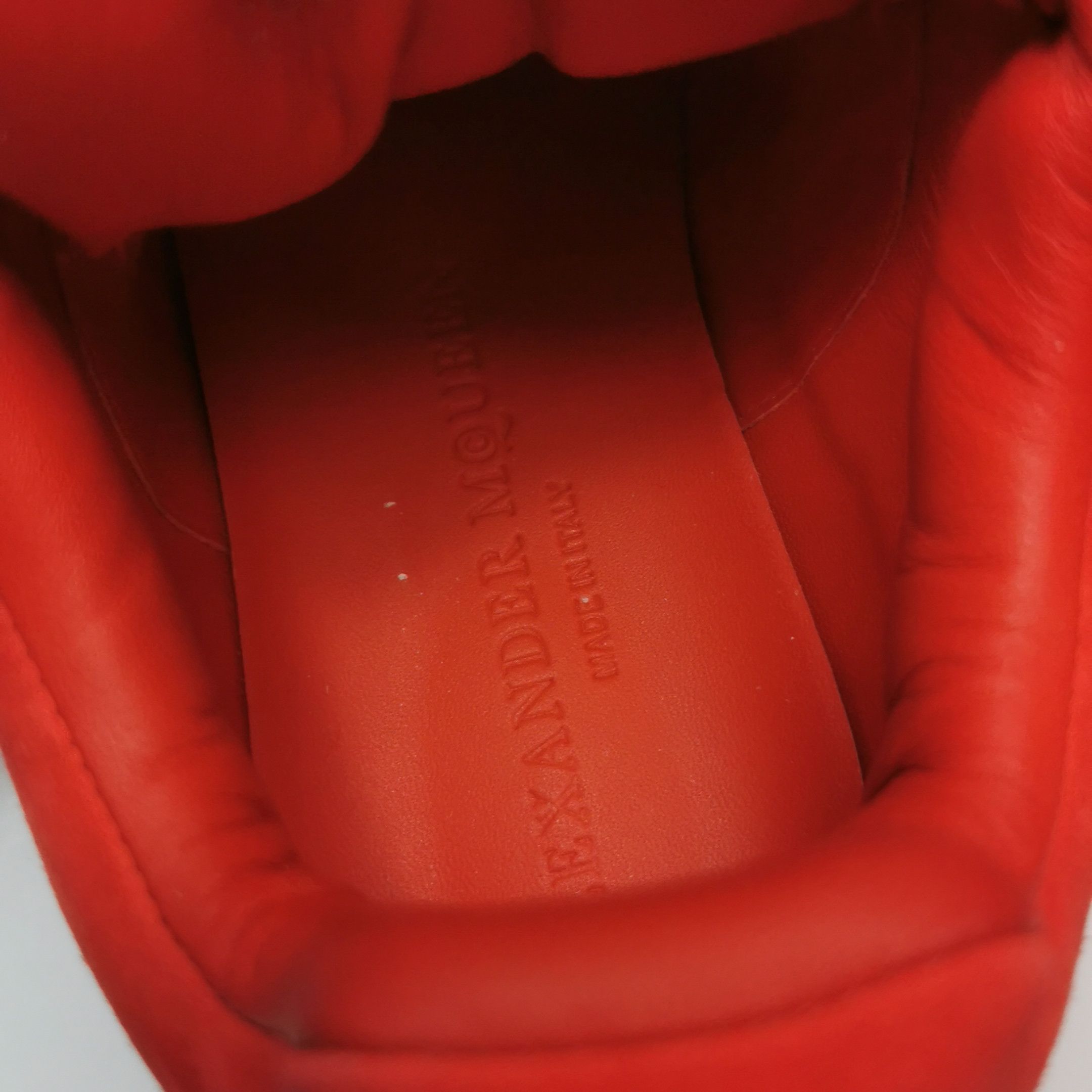 Alexander McQueen Alexander McQueen Women 5 Lowtop Sneakers Size US 5 / IT 35 - 12 Thumbnail