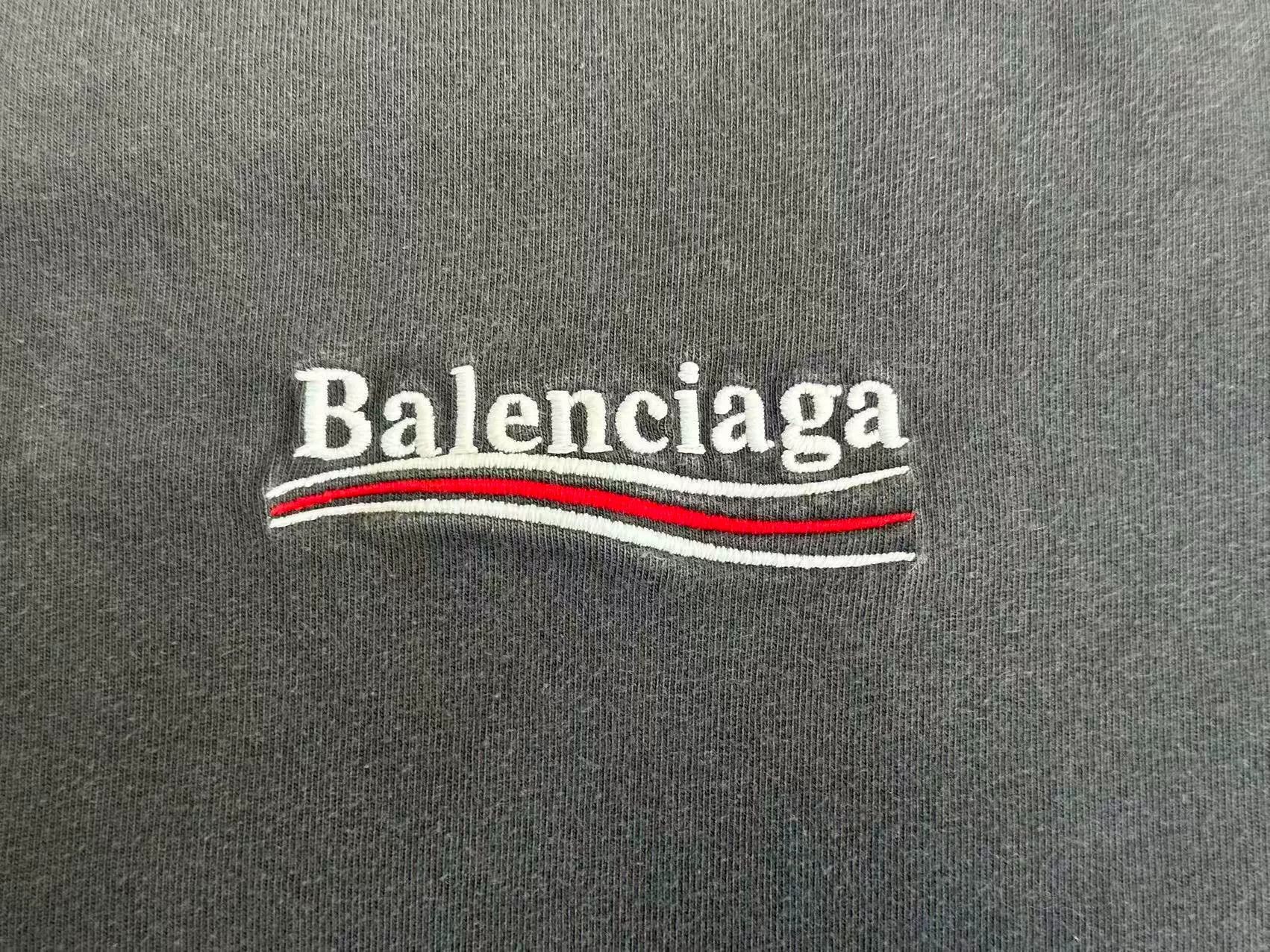 Balenciaga Balenciaga Political Campaign Logo T-Shirt XXS Size US XXS / EU 40 - 4 Thumbnail