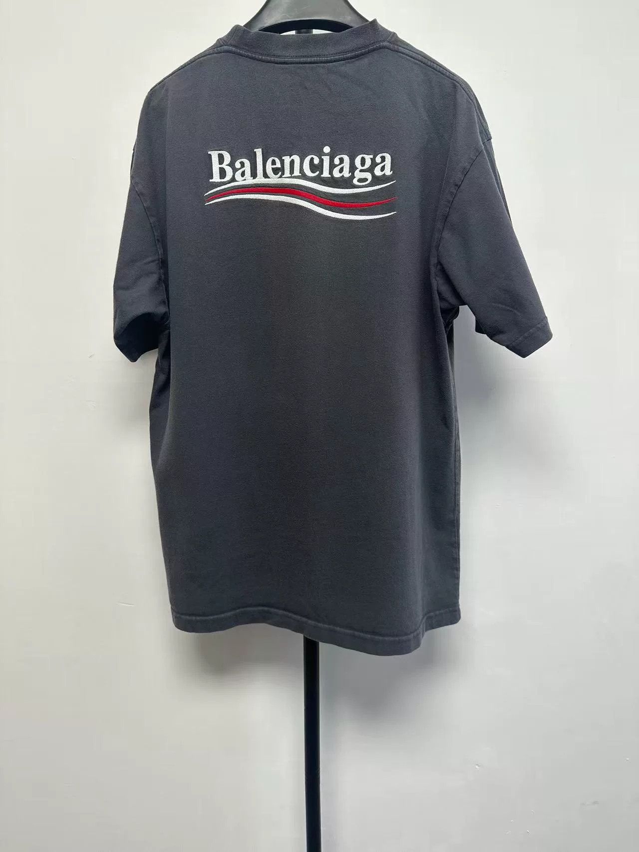 Balenciaga Balenciaga Political Campaign Logo T-Shirt XXS Size US XXS / EU 40 - 3 Thumbnail
