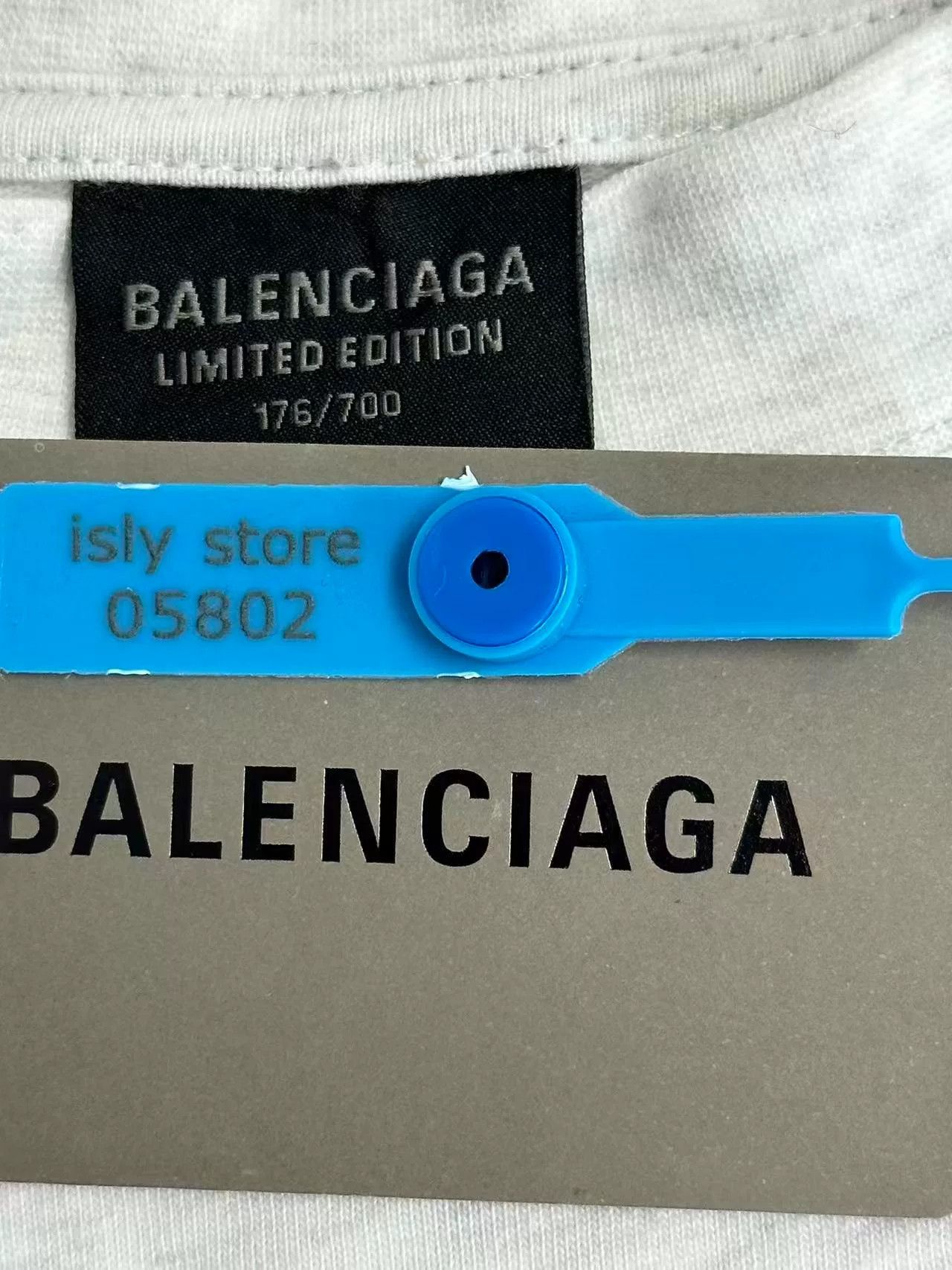 Balenciaga Balenciaga Archive Print Long Sleeve T-Shirt XS Size US XS / EU 42 / 0 - 5 Thumbnail