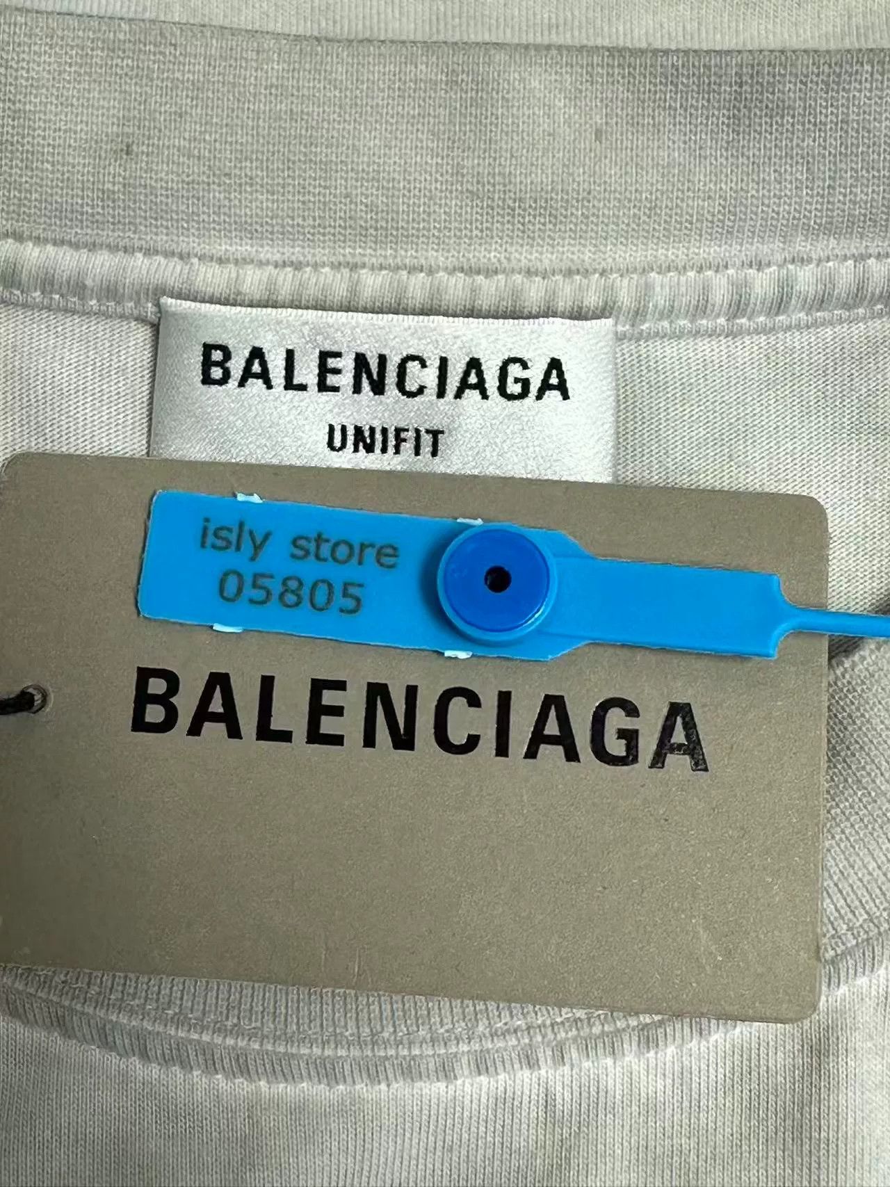 Balenciaga Balenciaga Metal Logo Distressed T-Shirt Size 3 Size US L / EU 52-54 / 3 - 5 Thumbnail