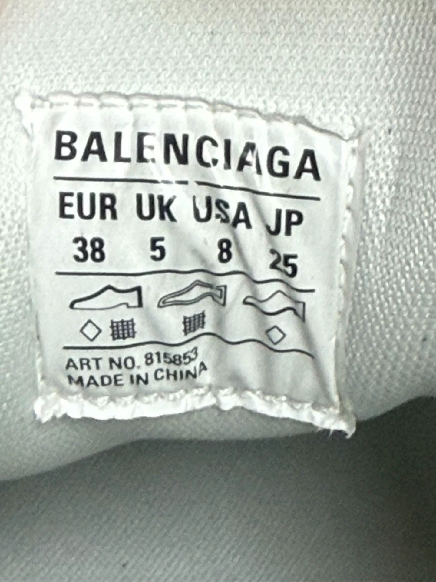 Balenciaga Balenciaga Distressed 3XL Sneakers 38 Size US 8 / IT 38 - 8 Thumbnail