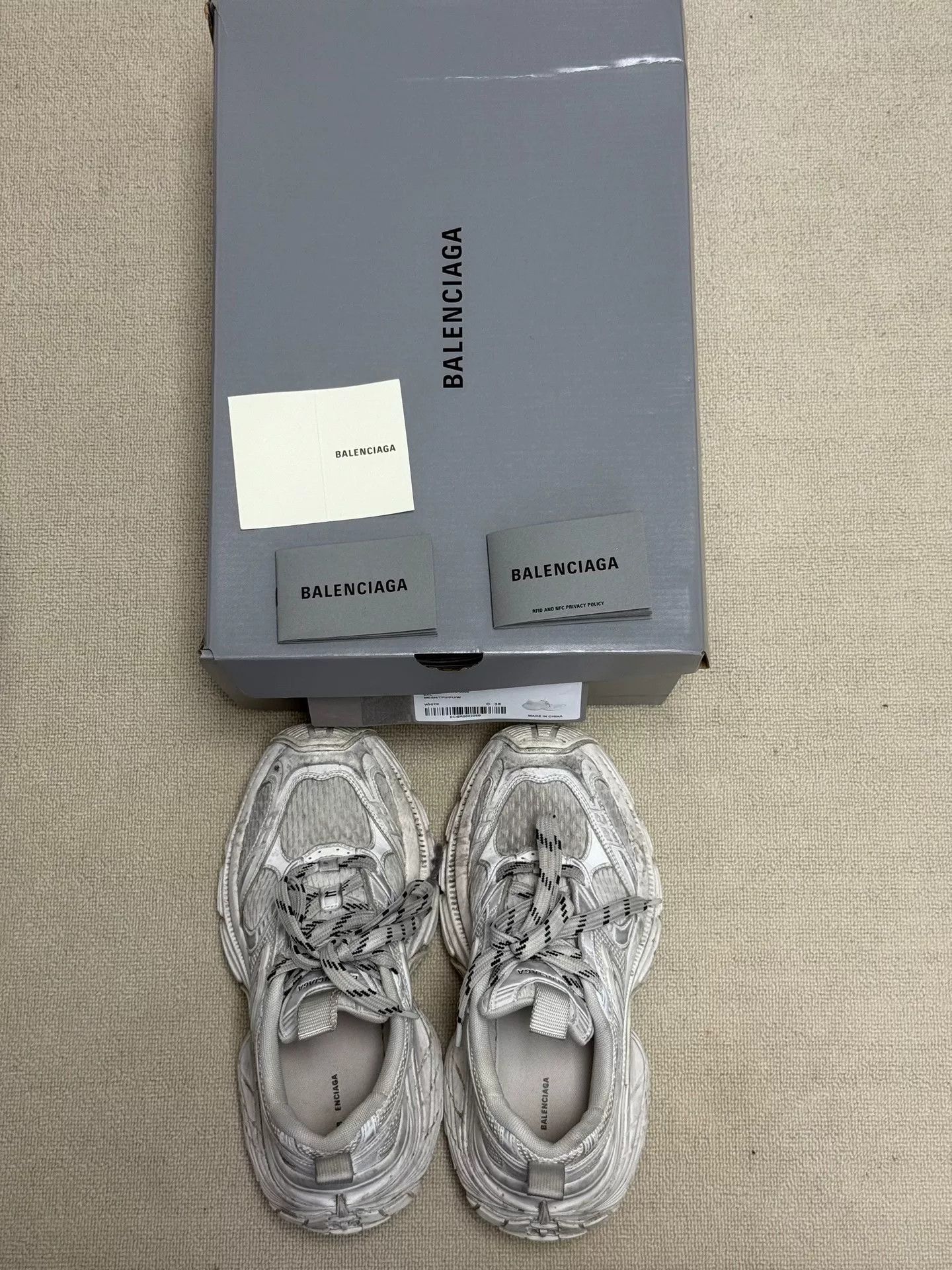Balenciaga Balenciaga Distressed 3XL Sneakers 38 Size US 8 / IT 38 - 2 Thumbnail