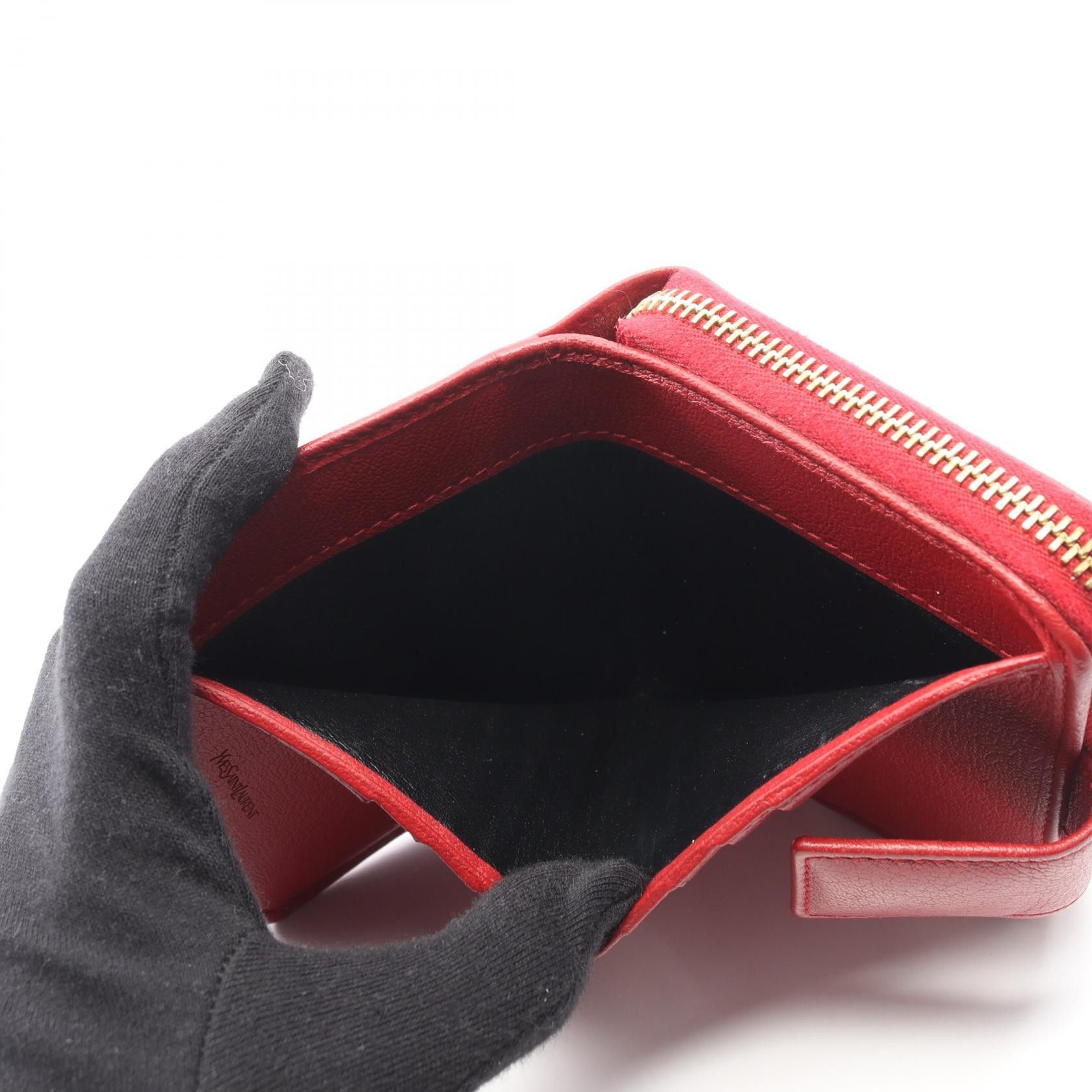 Yves Saint Laurent Yves Saint Laurent Yves Saint Laurent bifold wallet Leather Short Wallet 568985 DUTY FREE for USA Size ONE SIZE - 9 Thumbnail