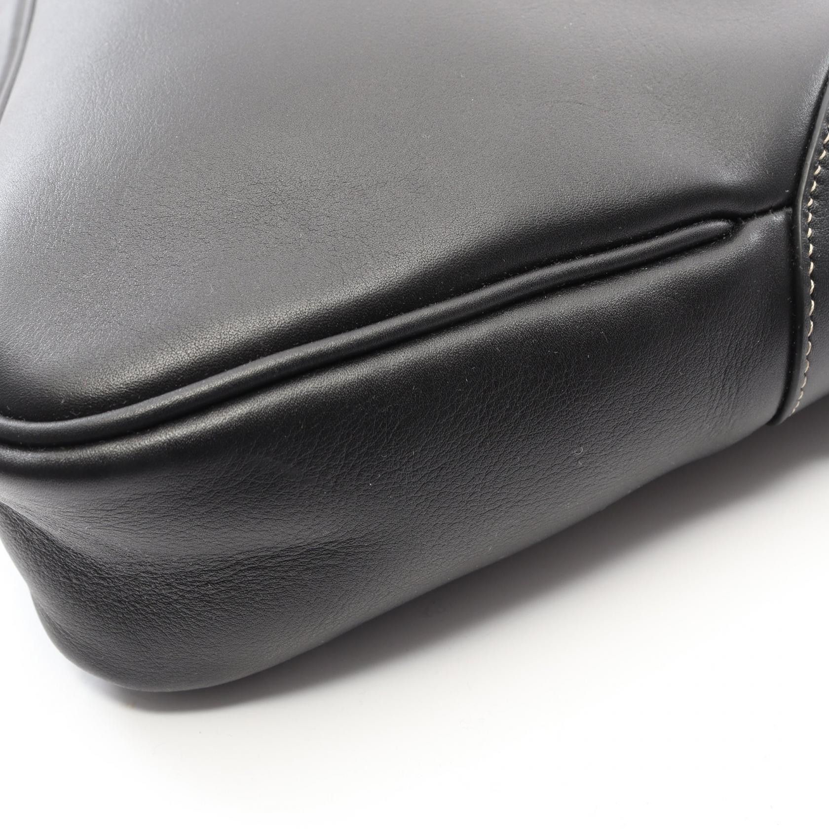 Gucci Gucci Gucci GG Emblem Leather Shoulder Bag Leather Shoulder Bag 815217 DUTY FREE for USA Size ONE SIZE - 7 Thumbnail