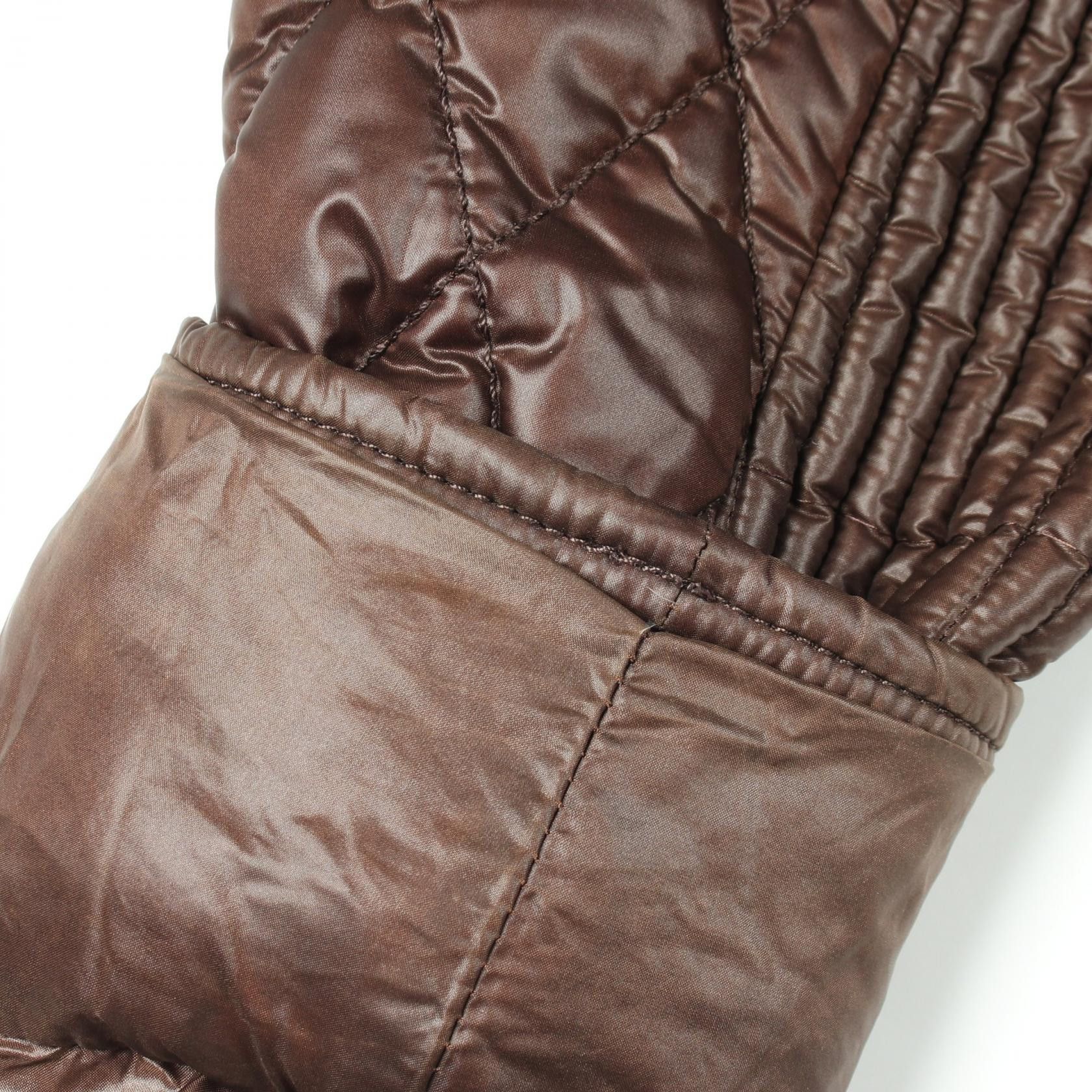 Moncler Moncler Moncler Quilted Down Jacket Textile Outerwear 44533 DUTY FREE for USA Size ONE SIZE - 10 Thumbnail