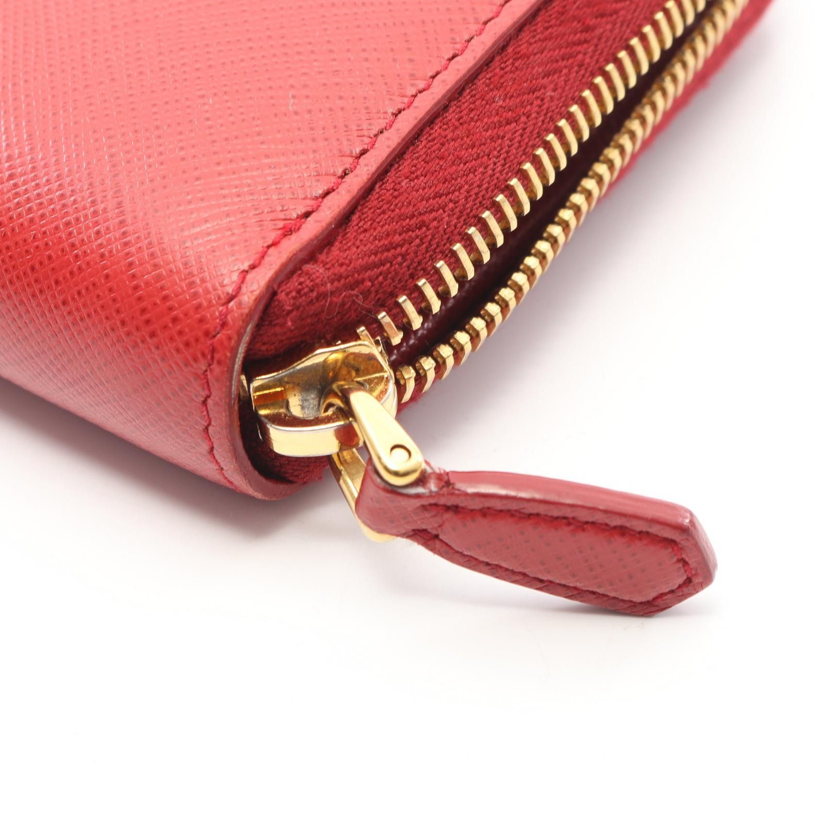 Prada Prada Prada Leather Long Wallet Leather Long Wallet DUTY FREE for USA Size ONE SIZE - 6 Thumbnail