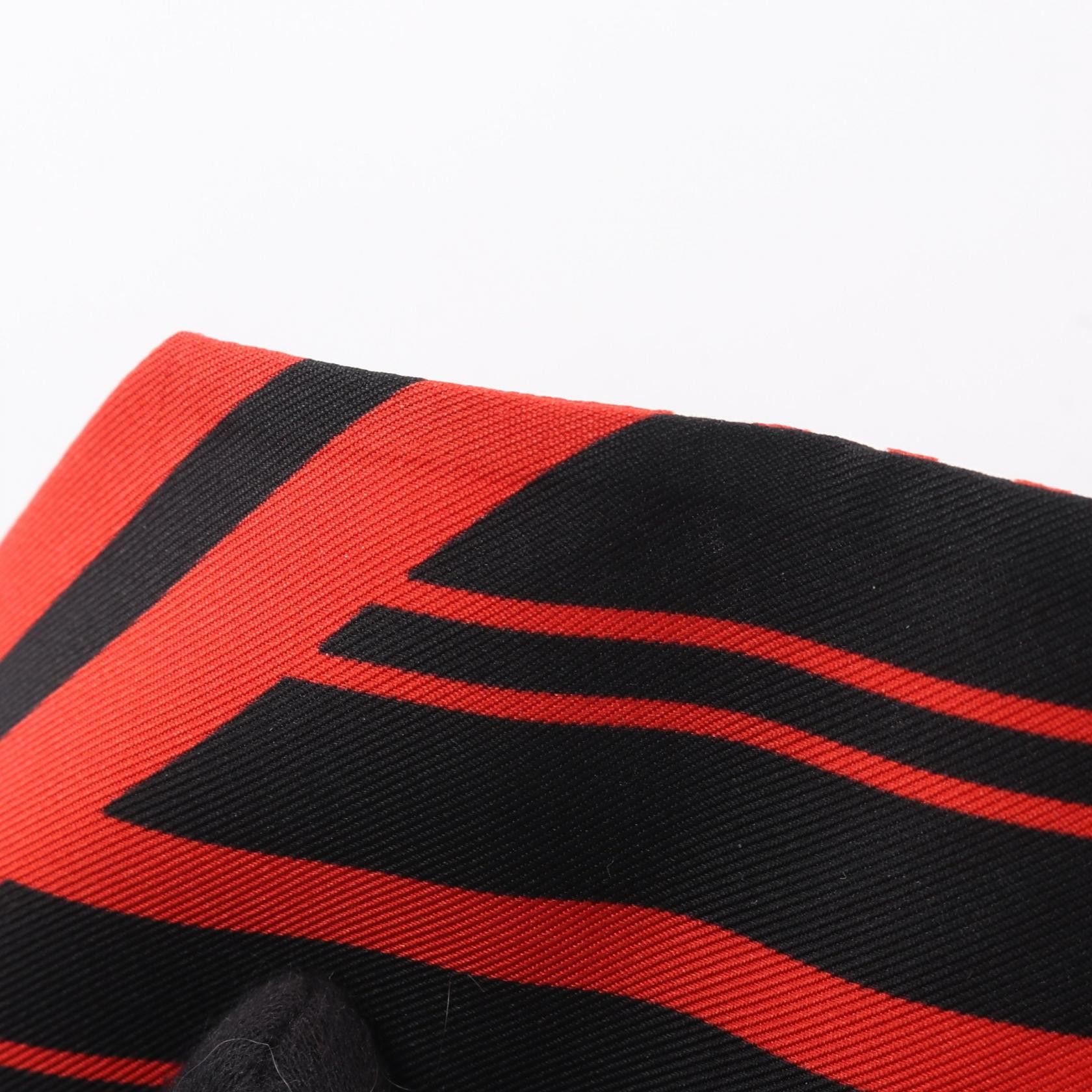 Salvatore Ferragamo Salvatore Ferragamo Salvatore Ferragamo Silk Scarf Textile Scarf DUTY FREE for USA Size ONE SIZE - 7 Thumbnail